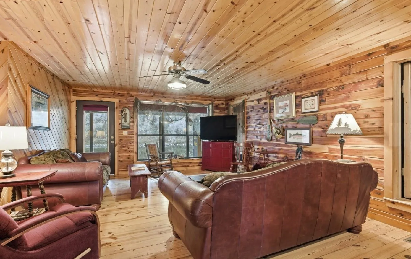 Property at 908 S Riverview  832 S Riverview - Image 14