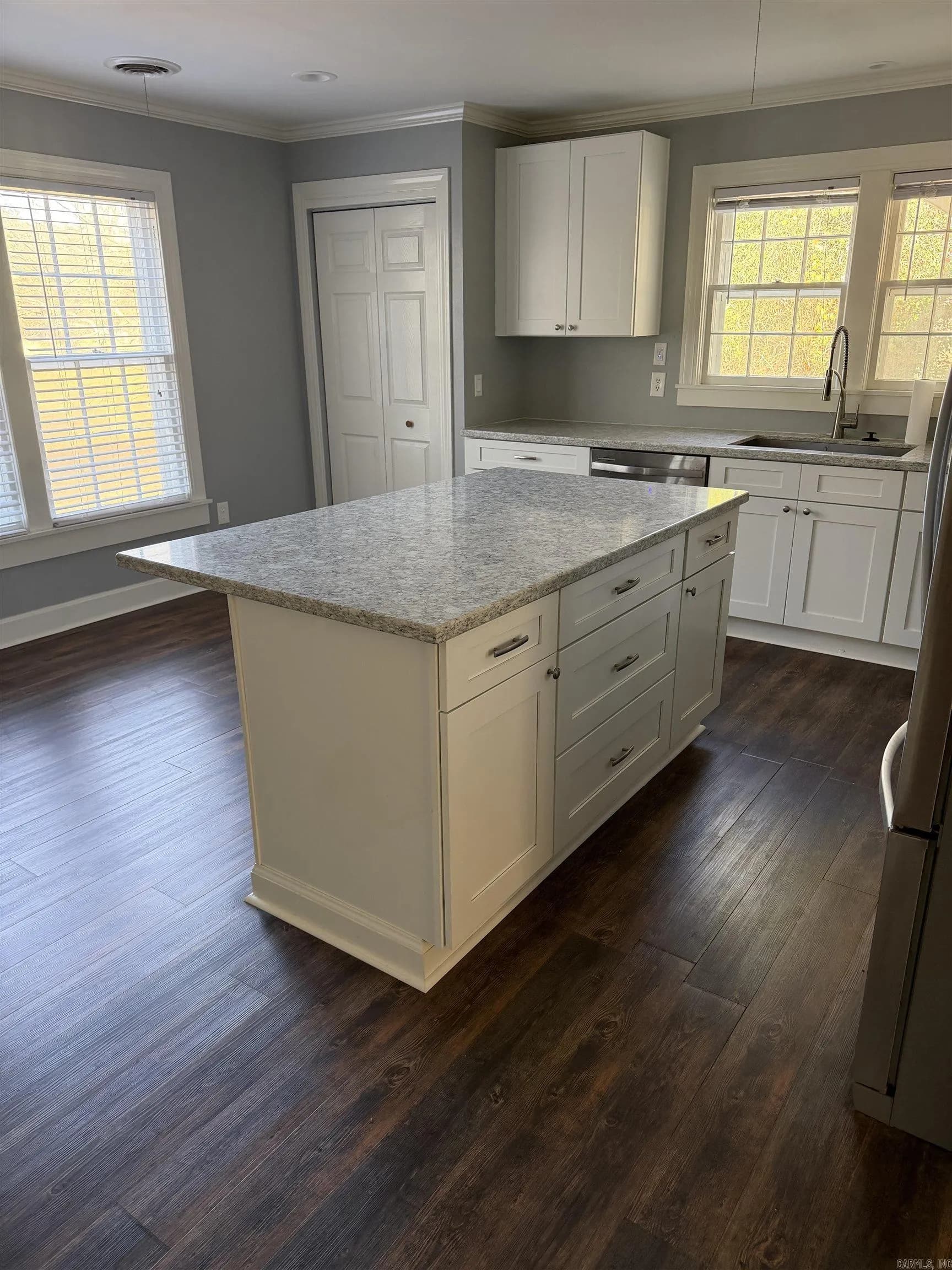 Property at 1281 N Myrtle - Image 16