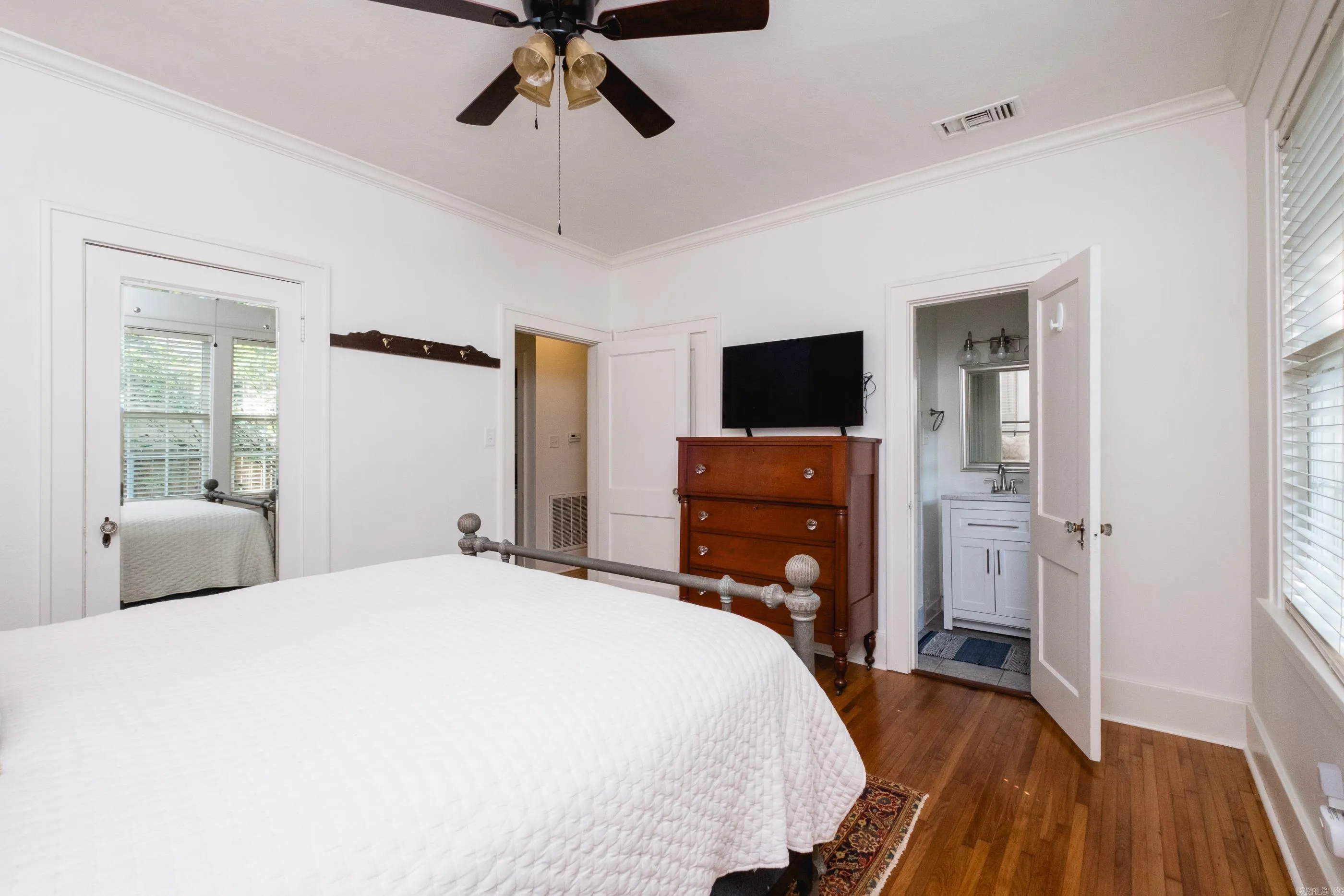 Property at 1816 N Jackson street - Image 27
