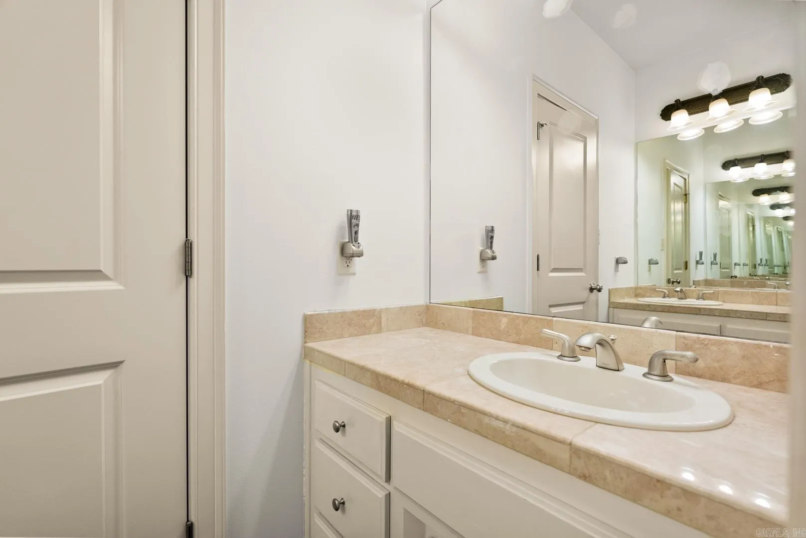 Property at 4120  Montgomery - Image 41