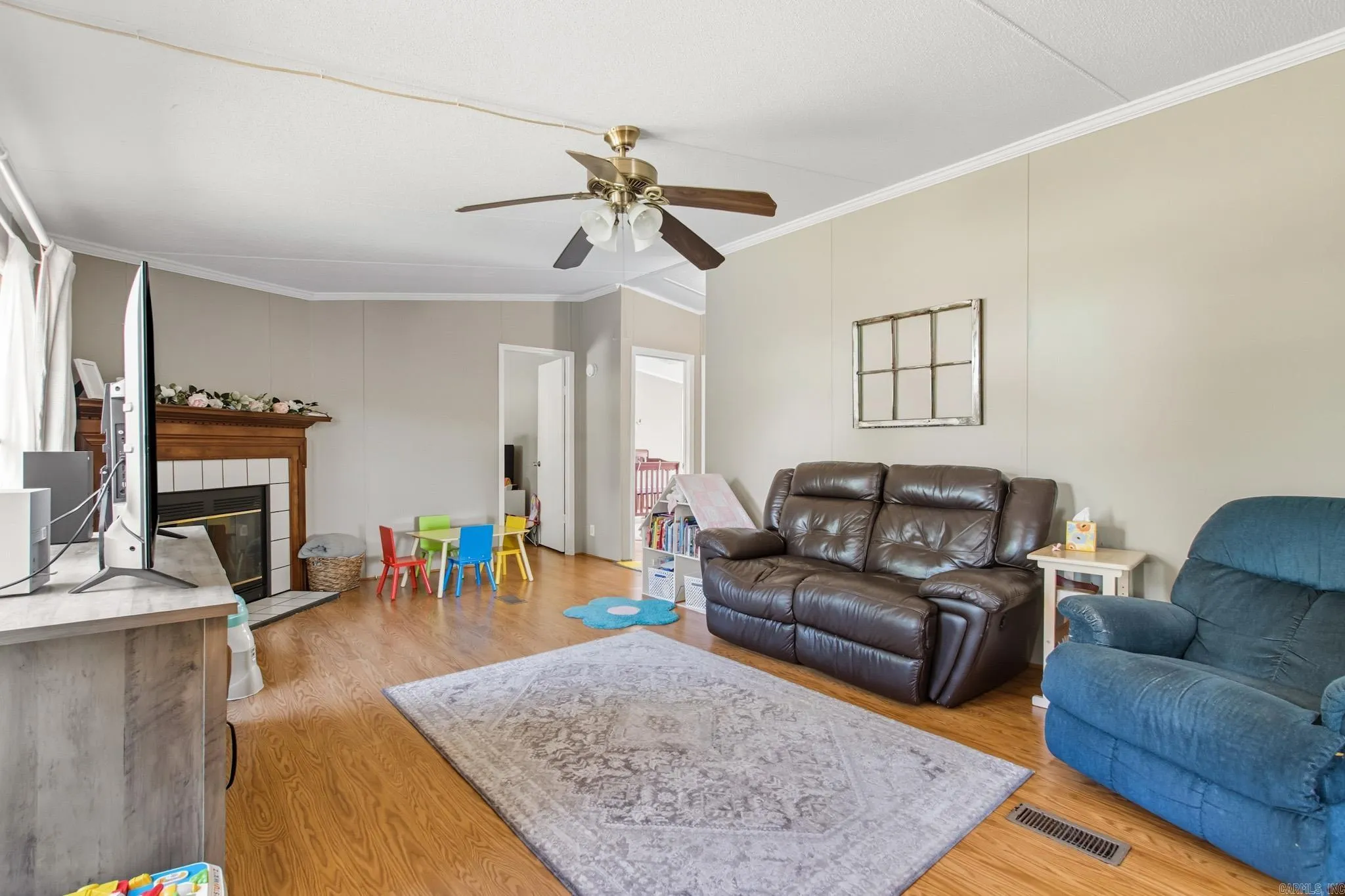 Property at 19  Opal - Image 7