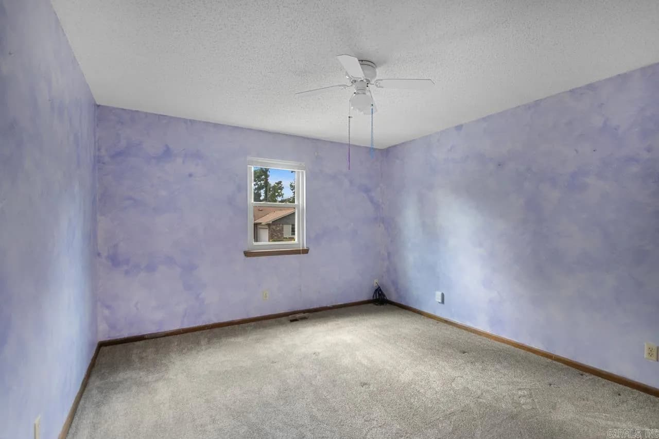 Property at 9460  Robin ln - Image 11