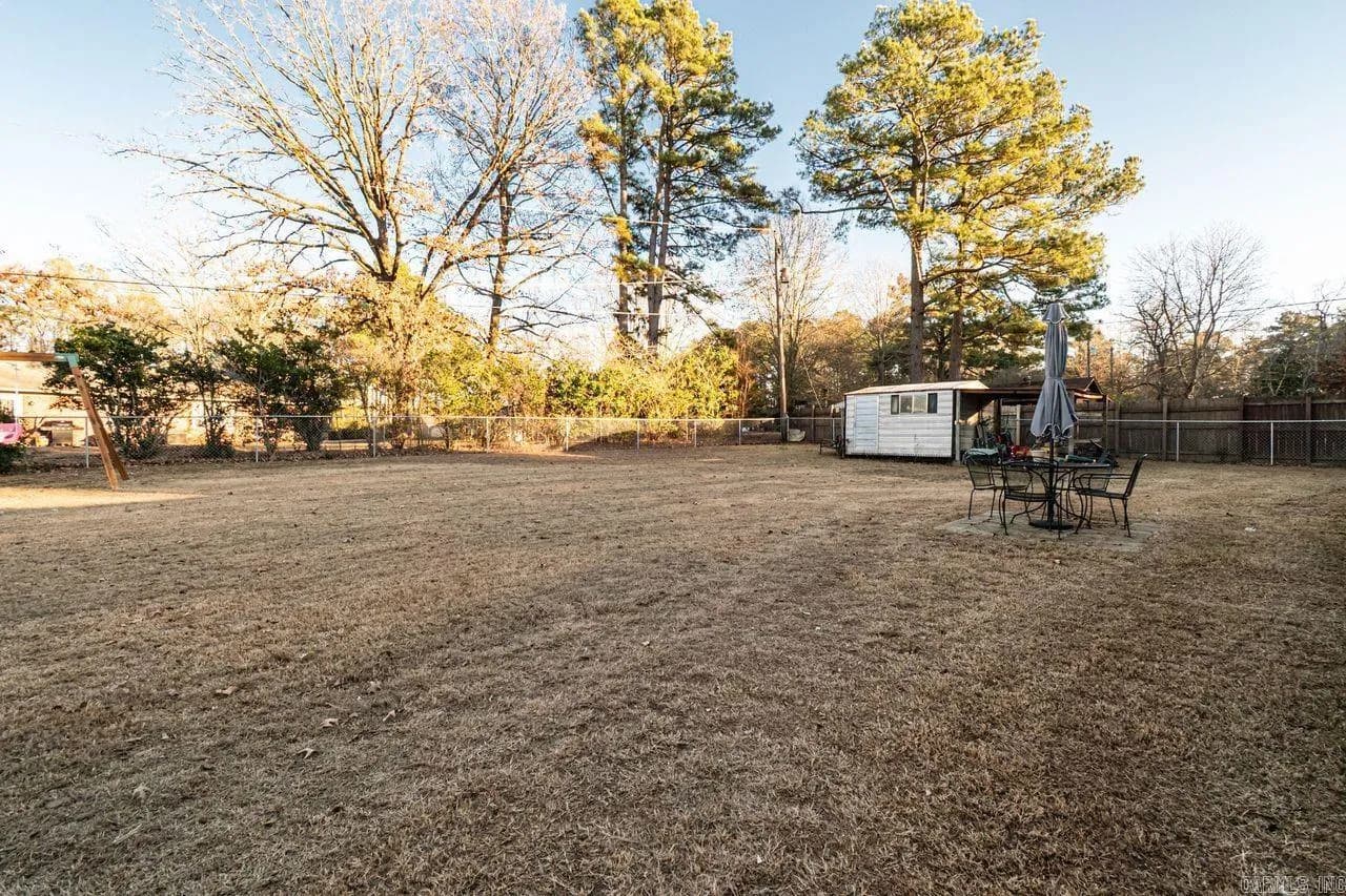 Property at 108  Beverly ave - Image 19