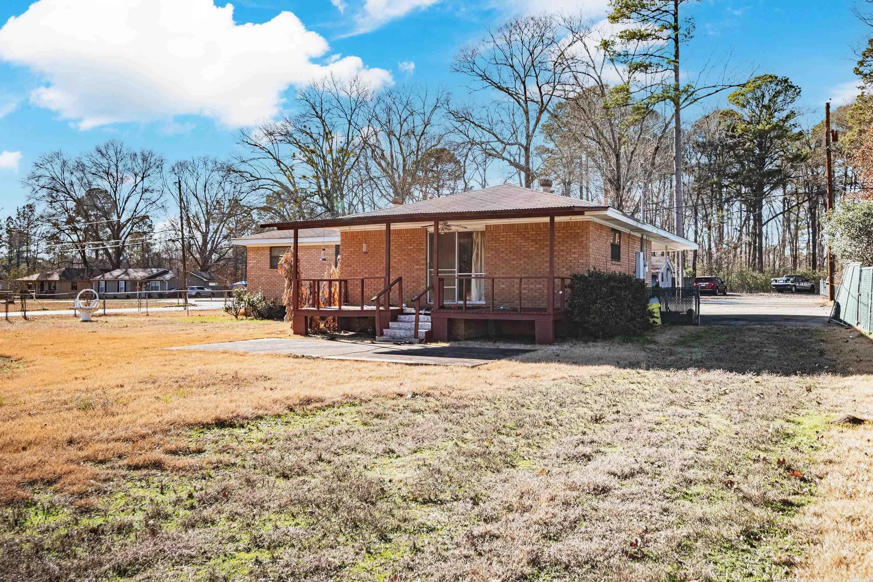Property at 10925  Legion hut - Image 34