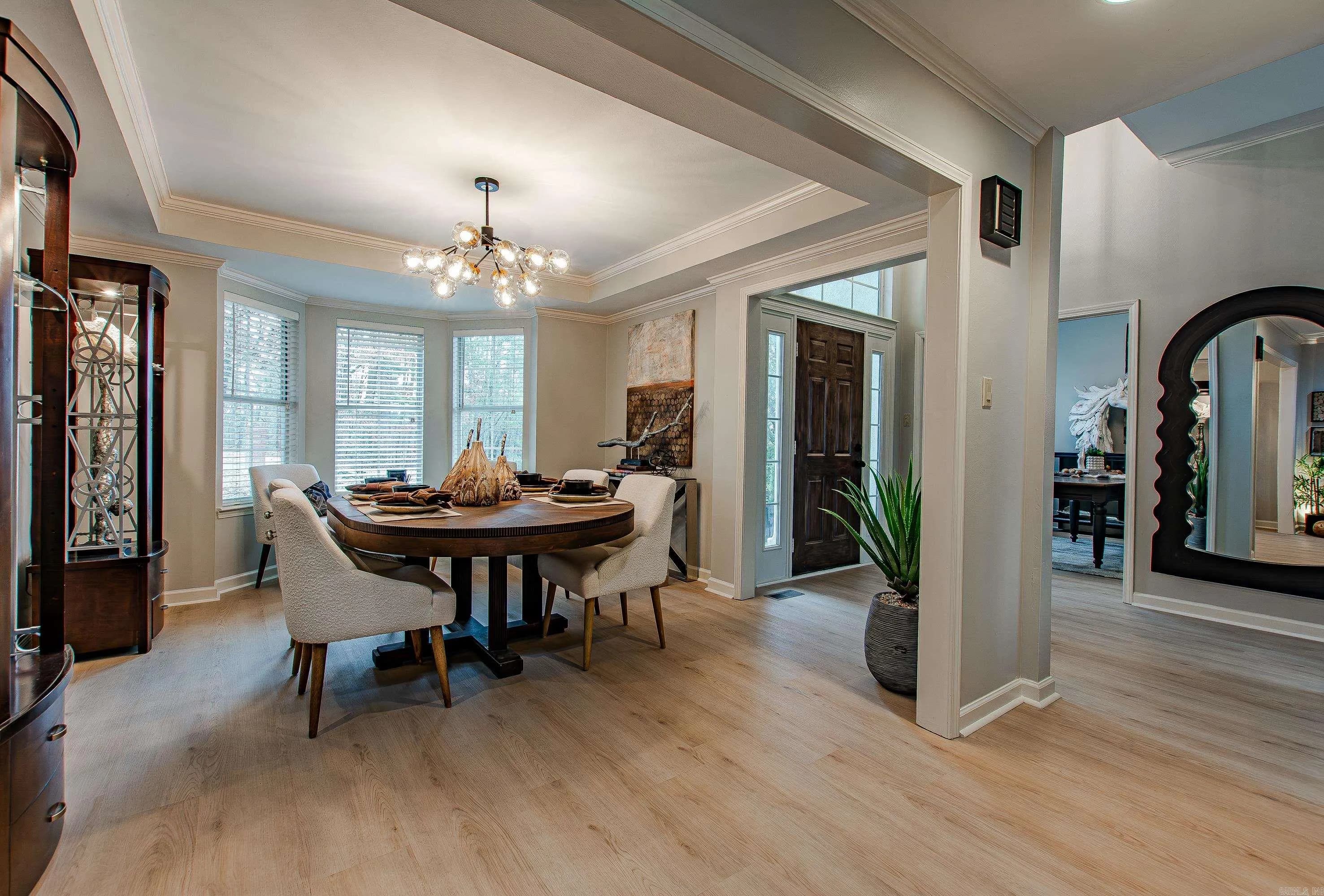 Property at 115  Alsace - Image 6