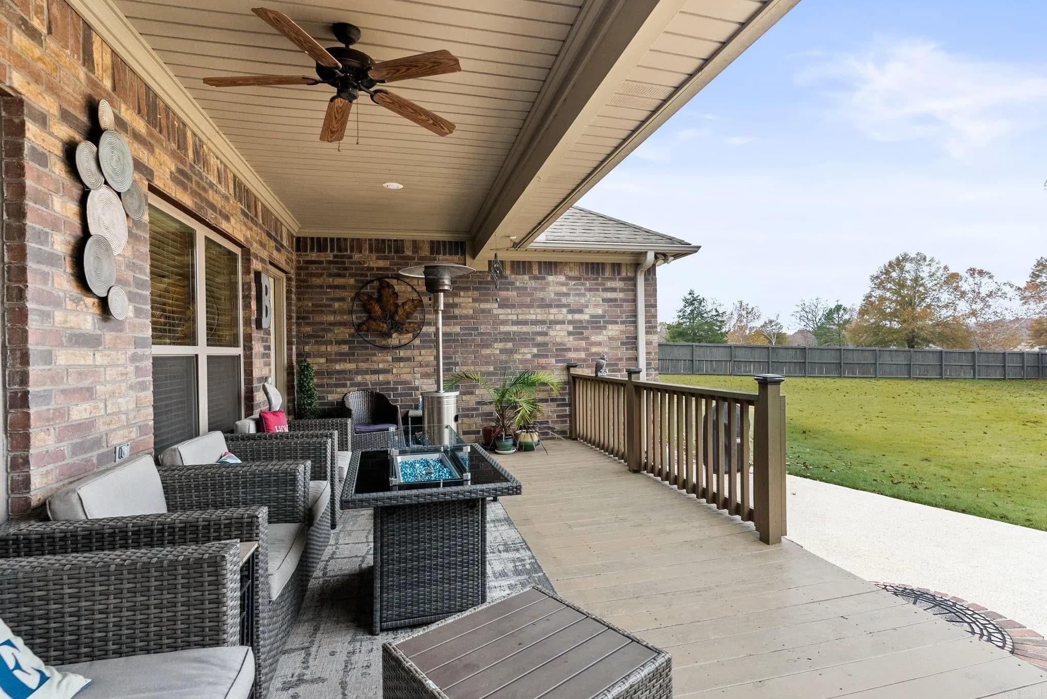 Property at 12  Dryer dr - Image 32