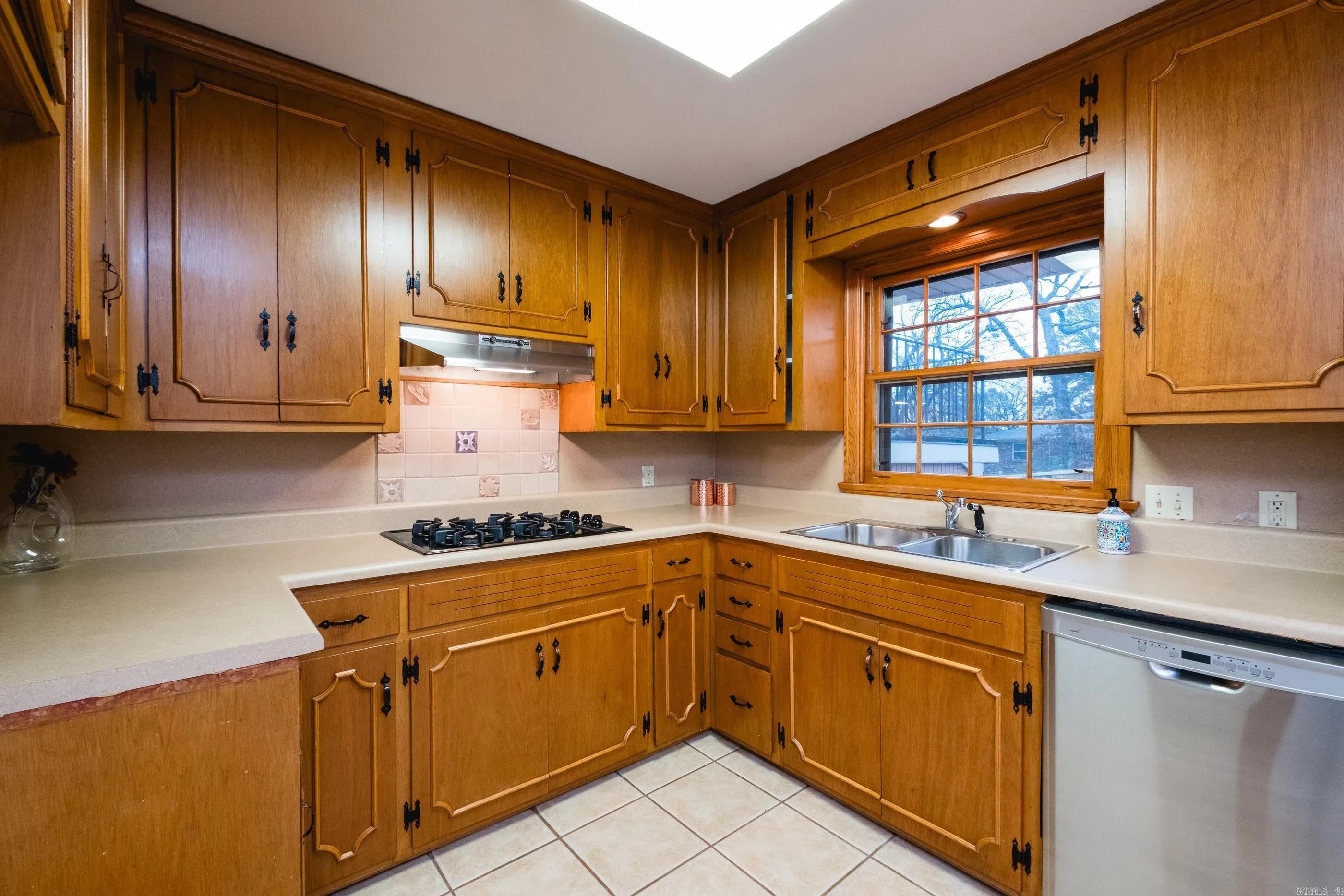 Property at 521  Mcadoo - Image 18