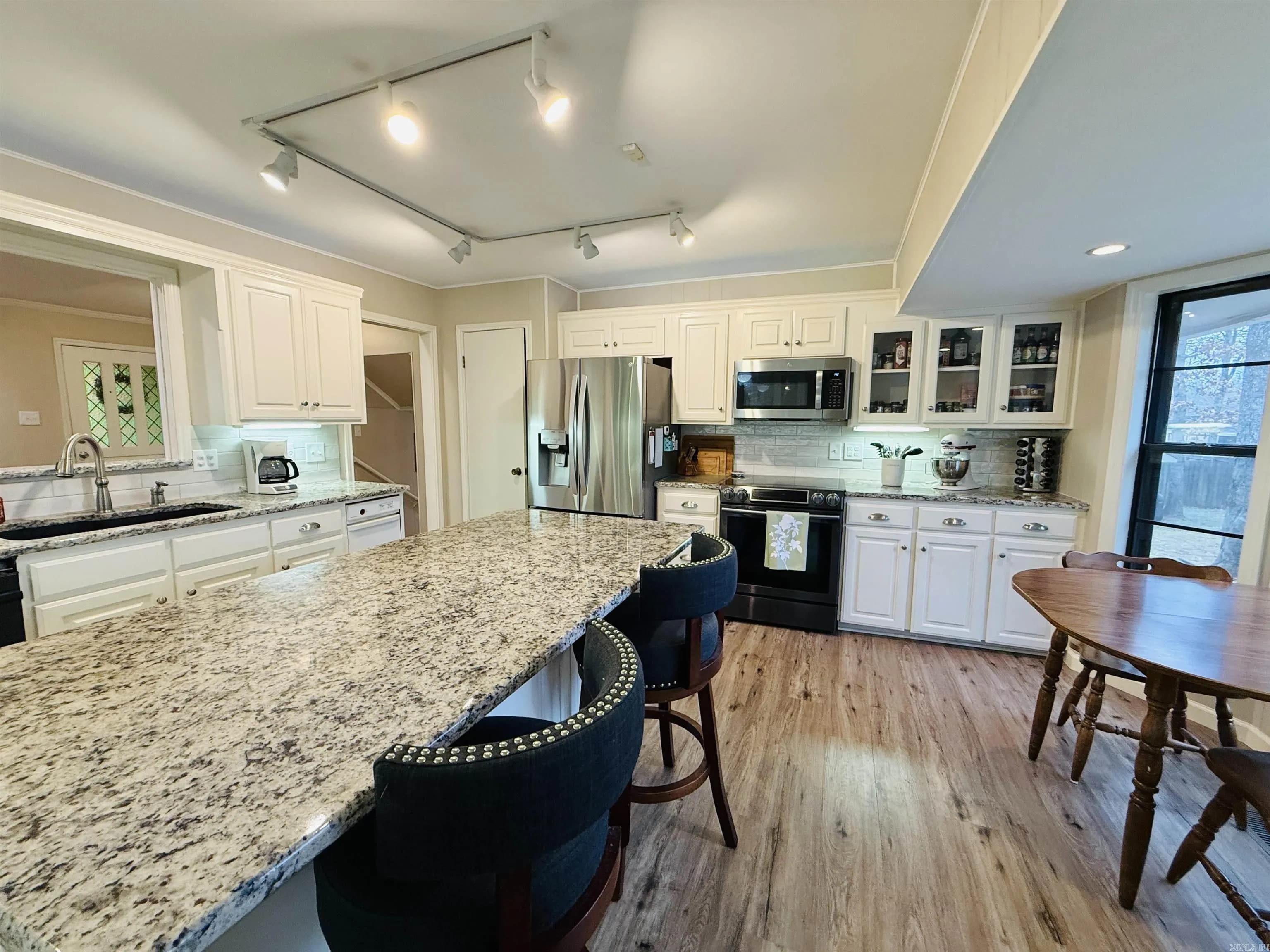 Property at 2507  Arkansas valley - Image 14