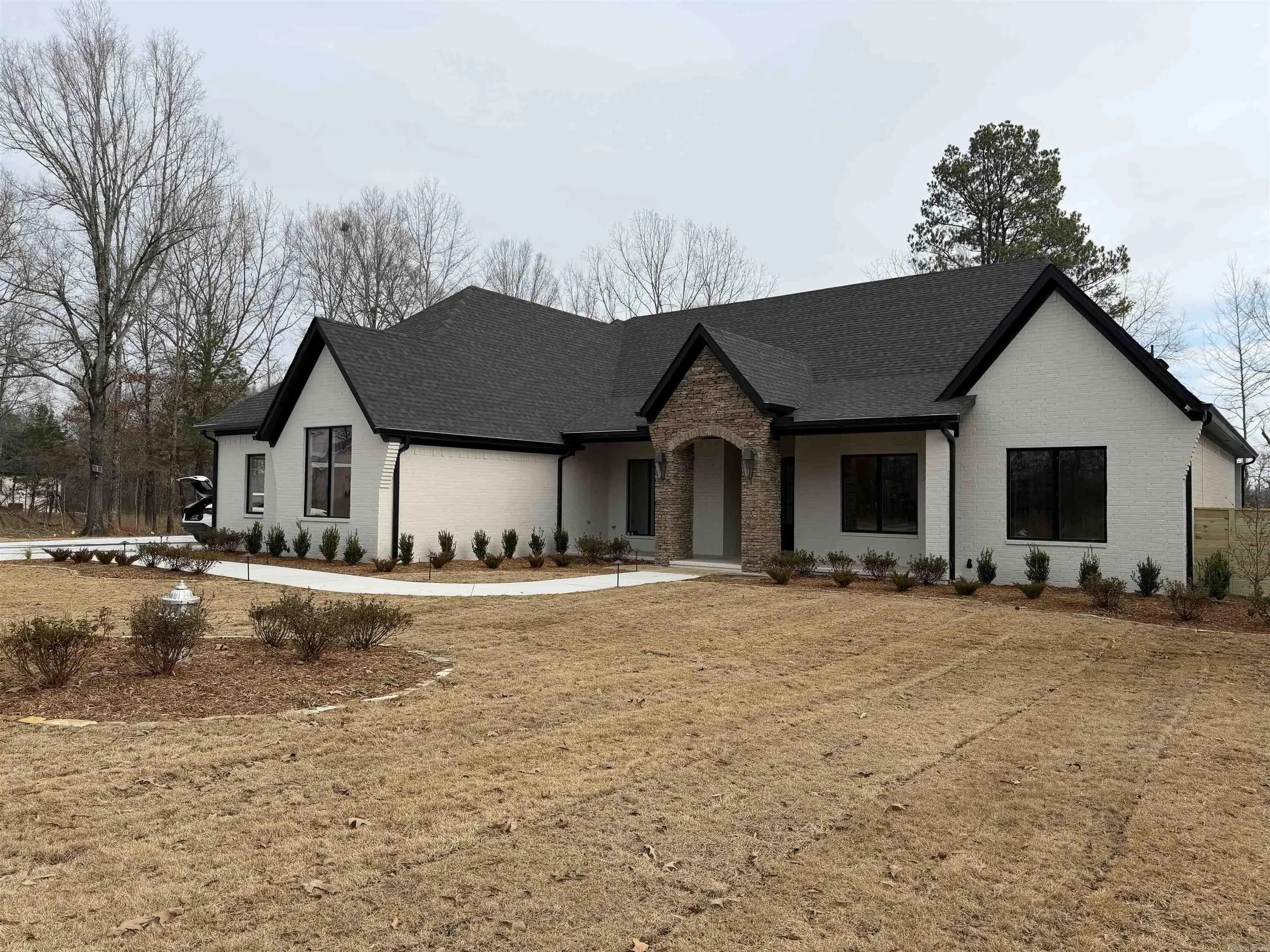 Property at 207  Shagbark - Image 2