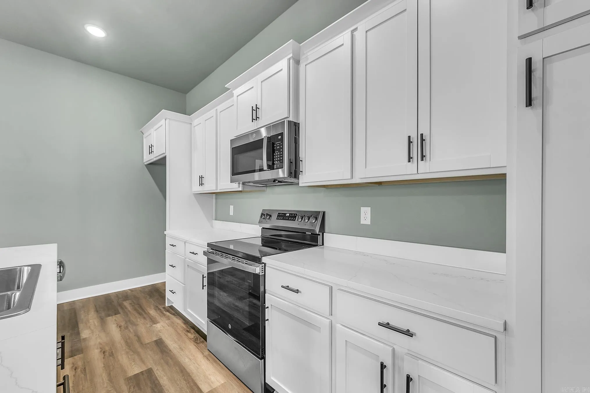 Property at 406 N 3rd - Image 15