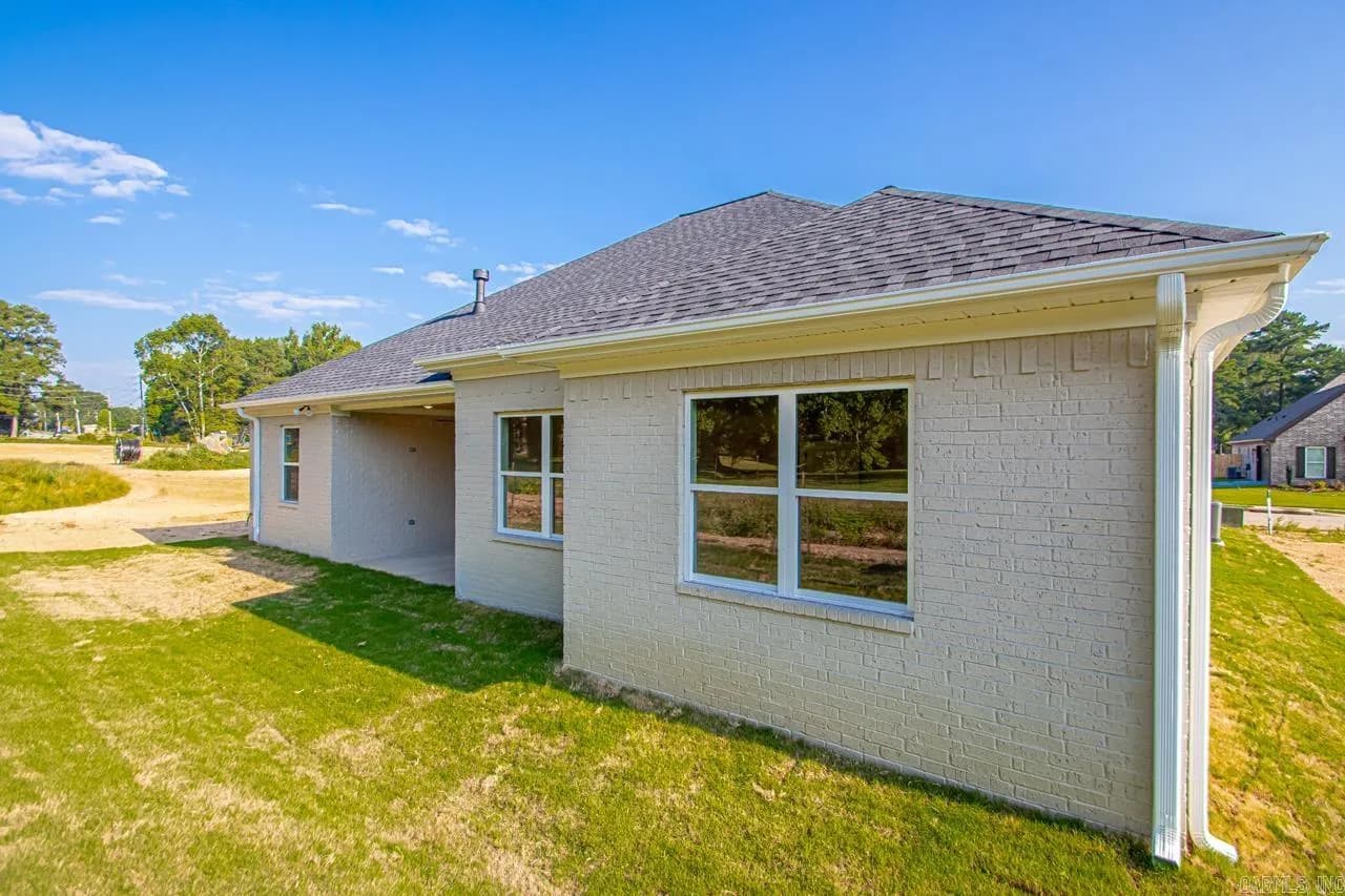 Property at 3901  Spencer crossing - Image 43