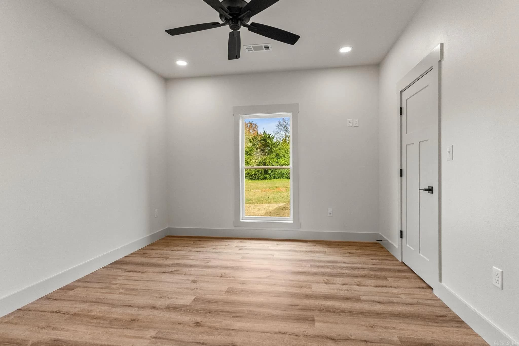 Property at 85  Emerald lane - Image 39