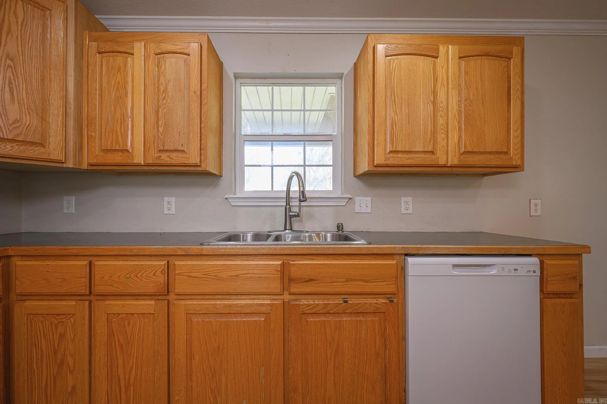 Property at 1103  Magnolia ave - Image 16