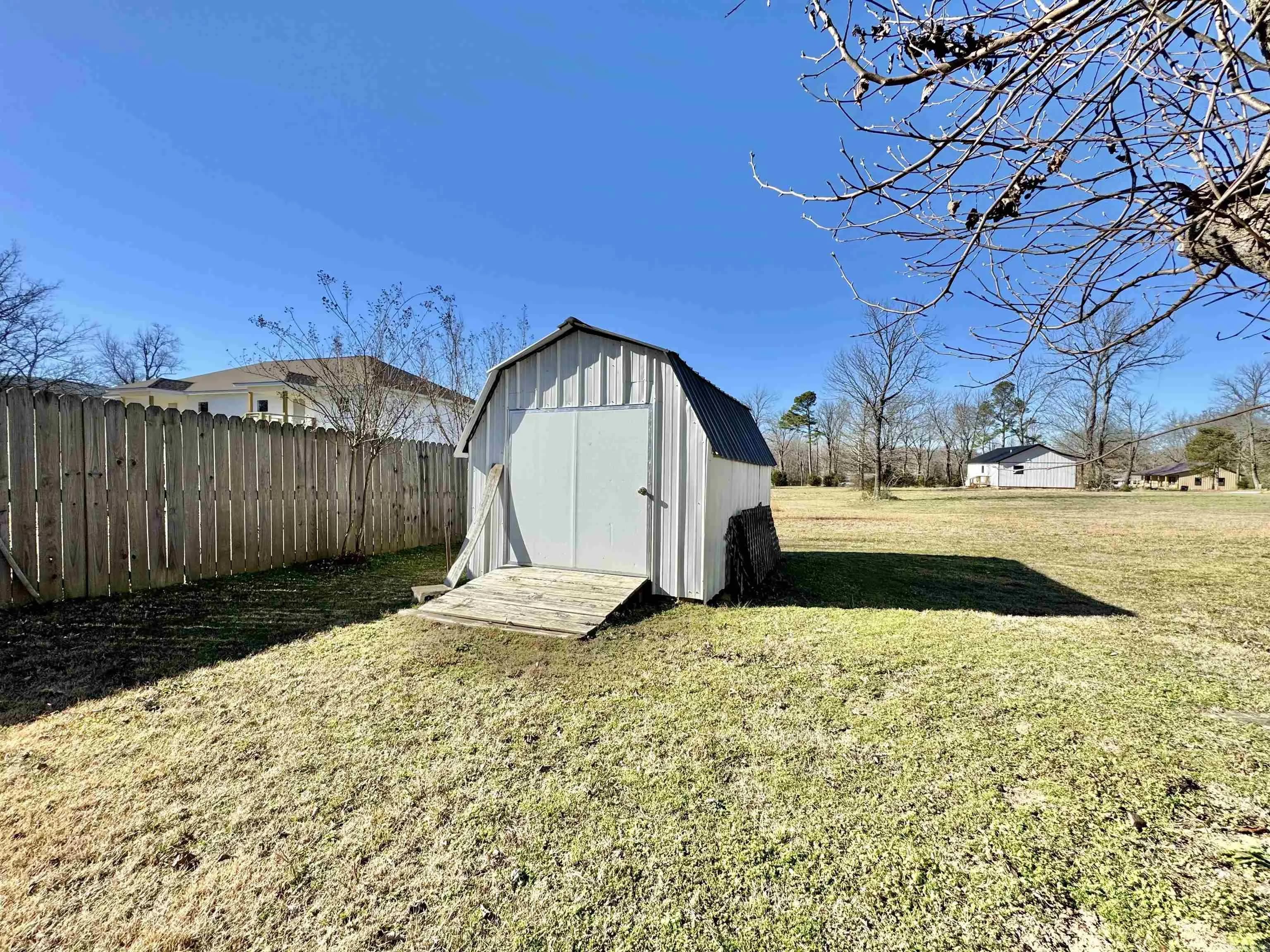 Property at 404  Massey ave. - Image 16