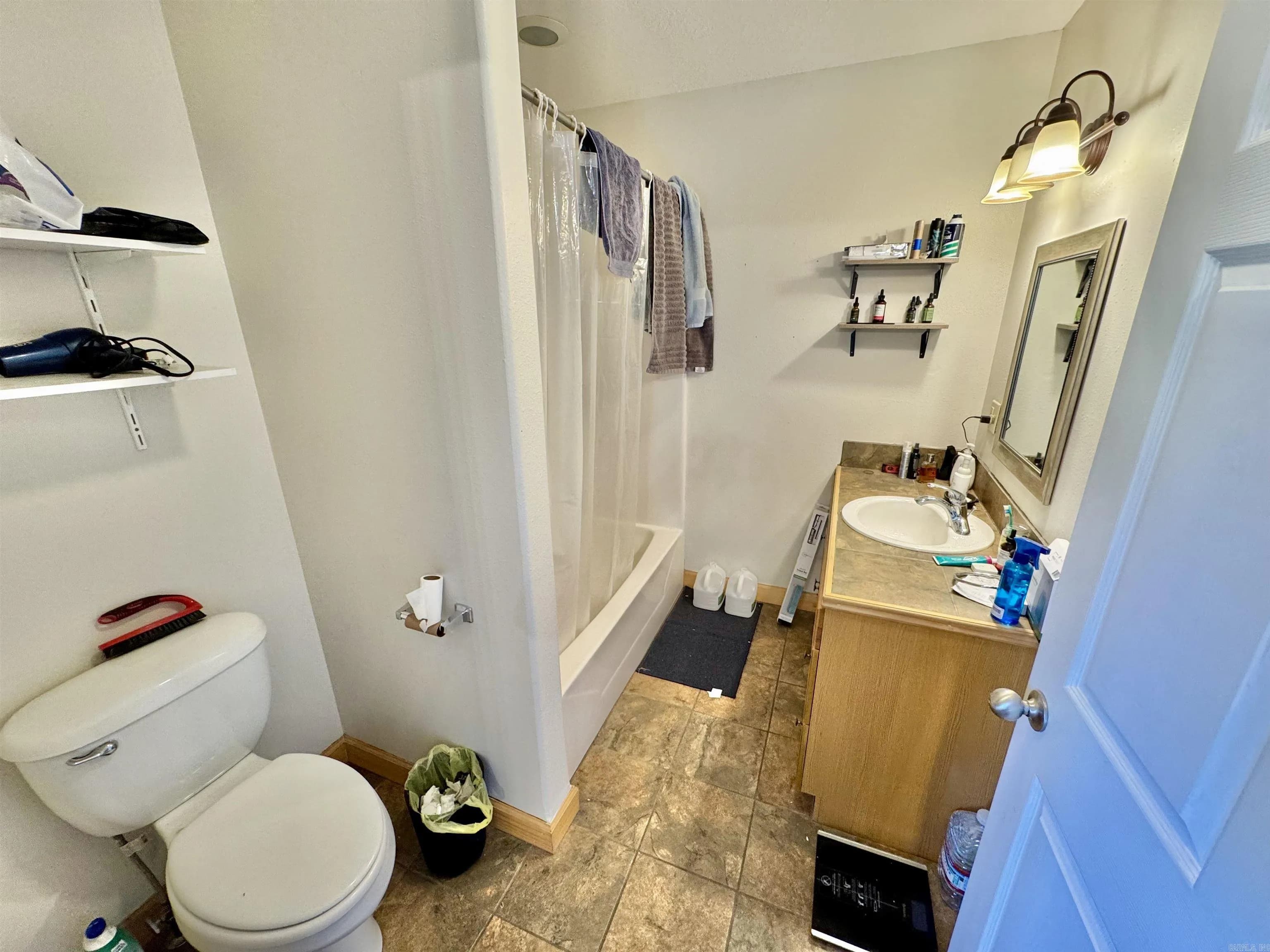 Property at 604  Frances cove apts. a-d  606 Frances Cove - Image 30
