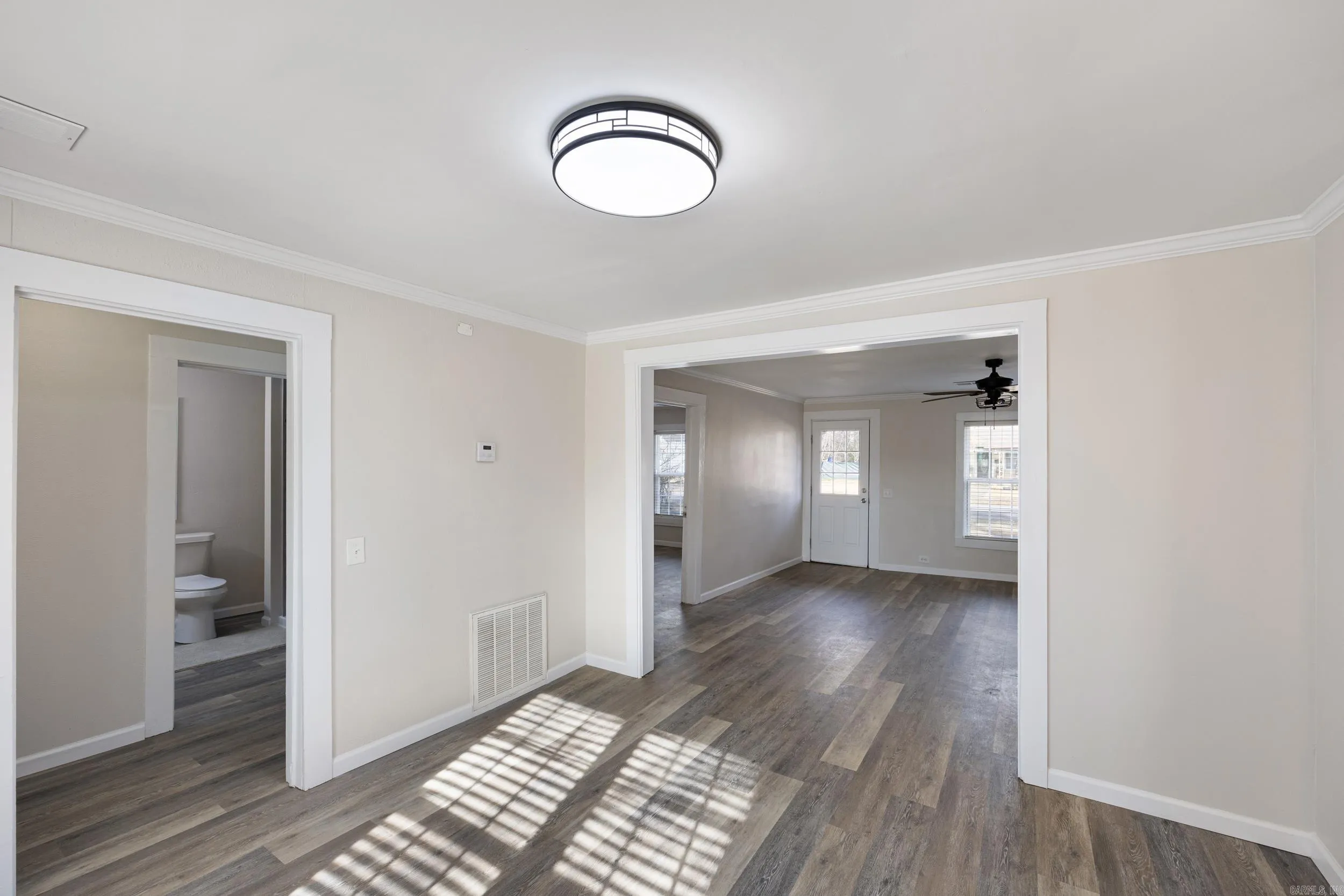 Property at 610 NE 2nd - Image 10