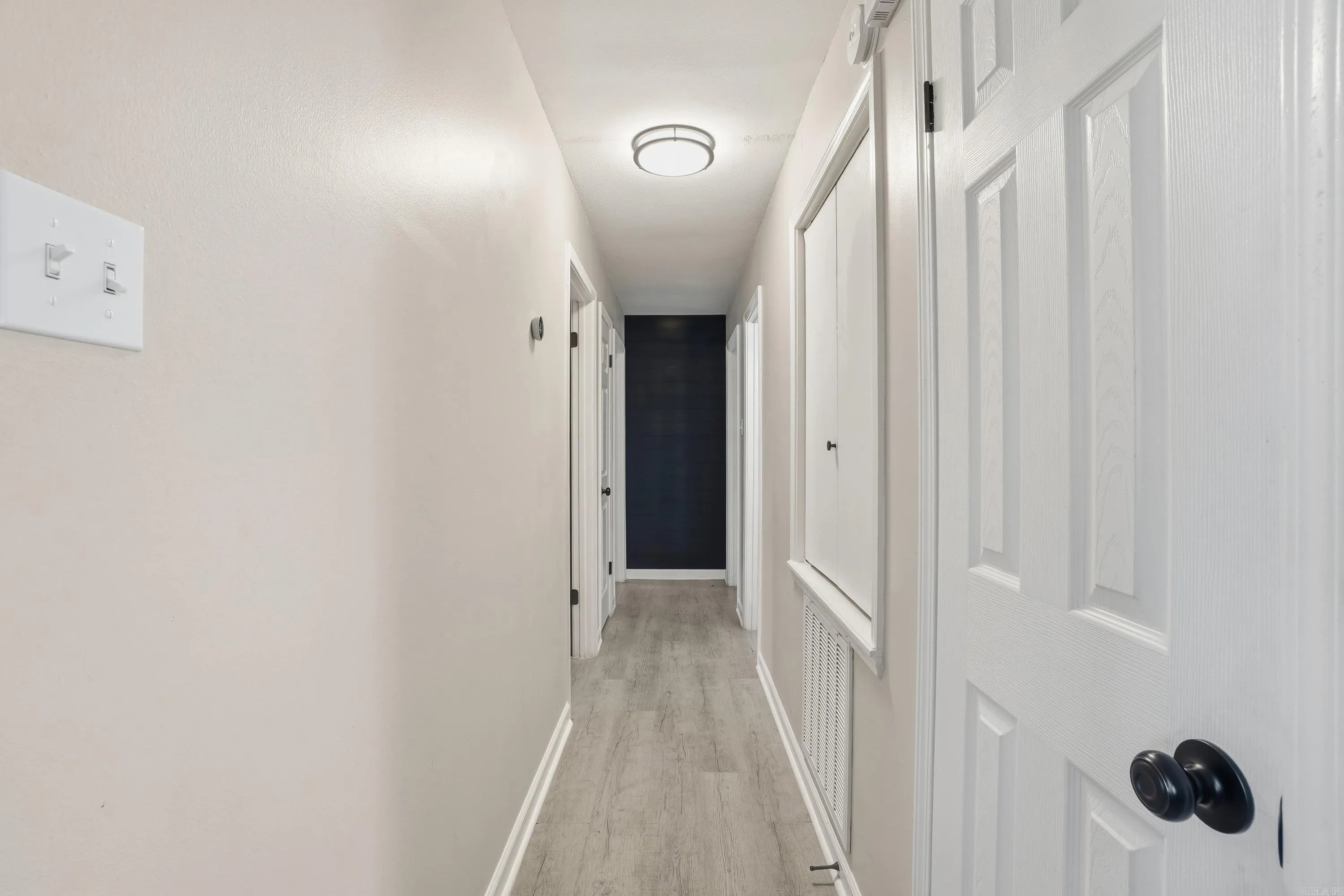 Property at 75  Pear - Image 16