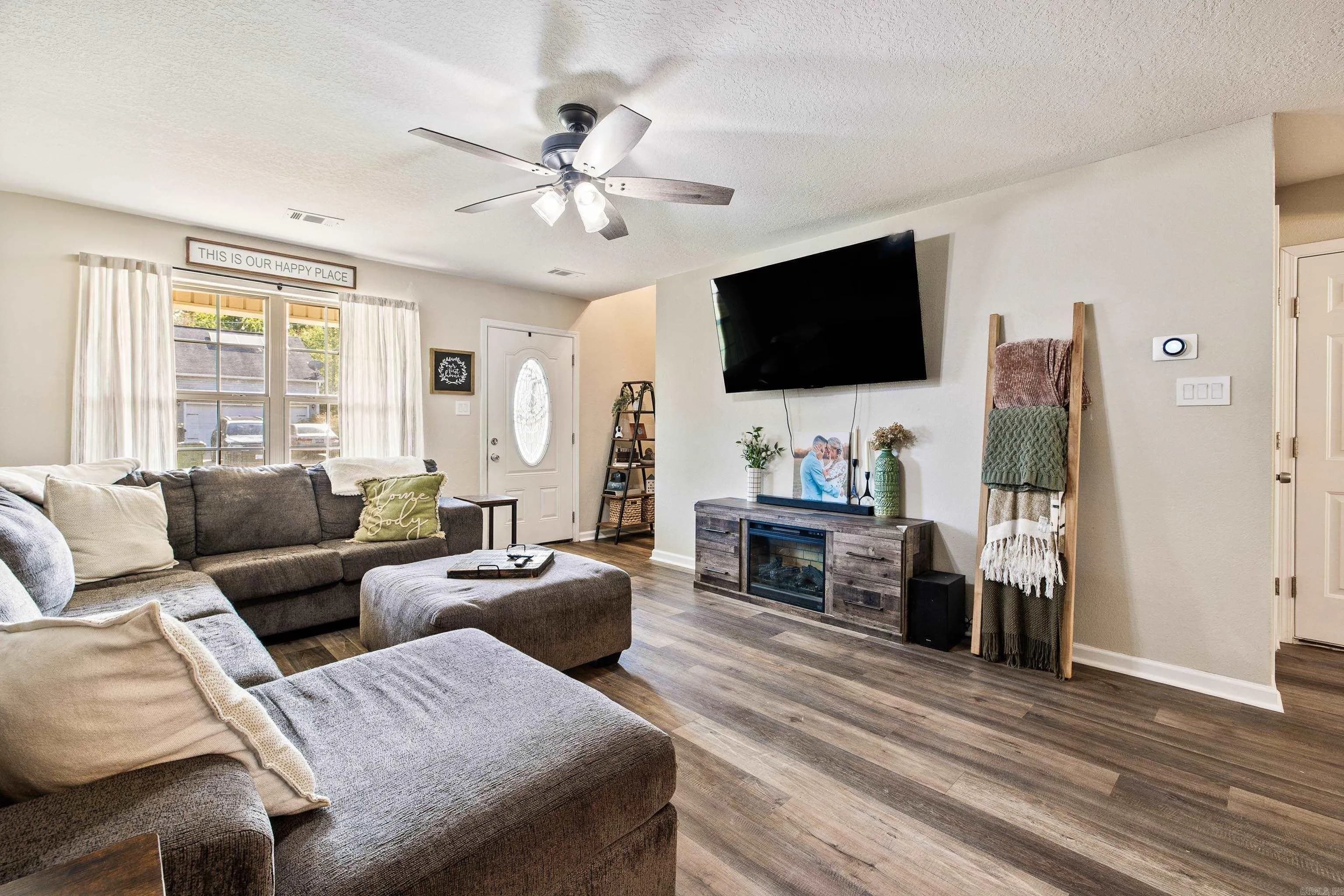 Property at 1164  Tulip st - Image 5
