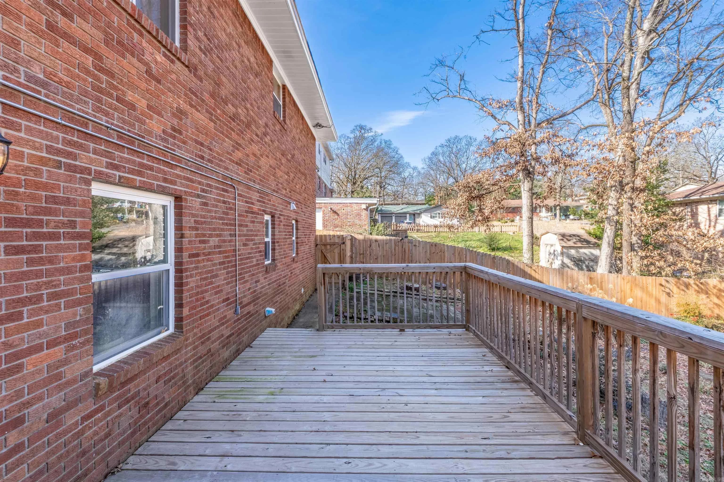 Property at 1607  Grove hill - Image 43