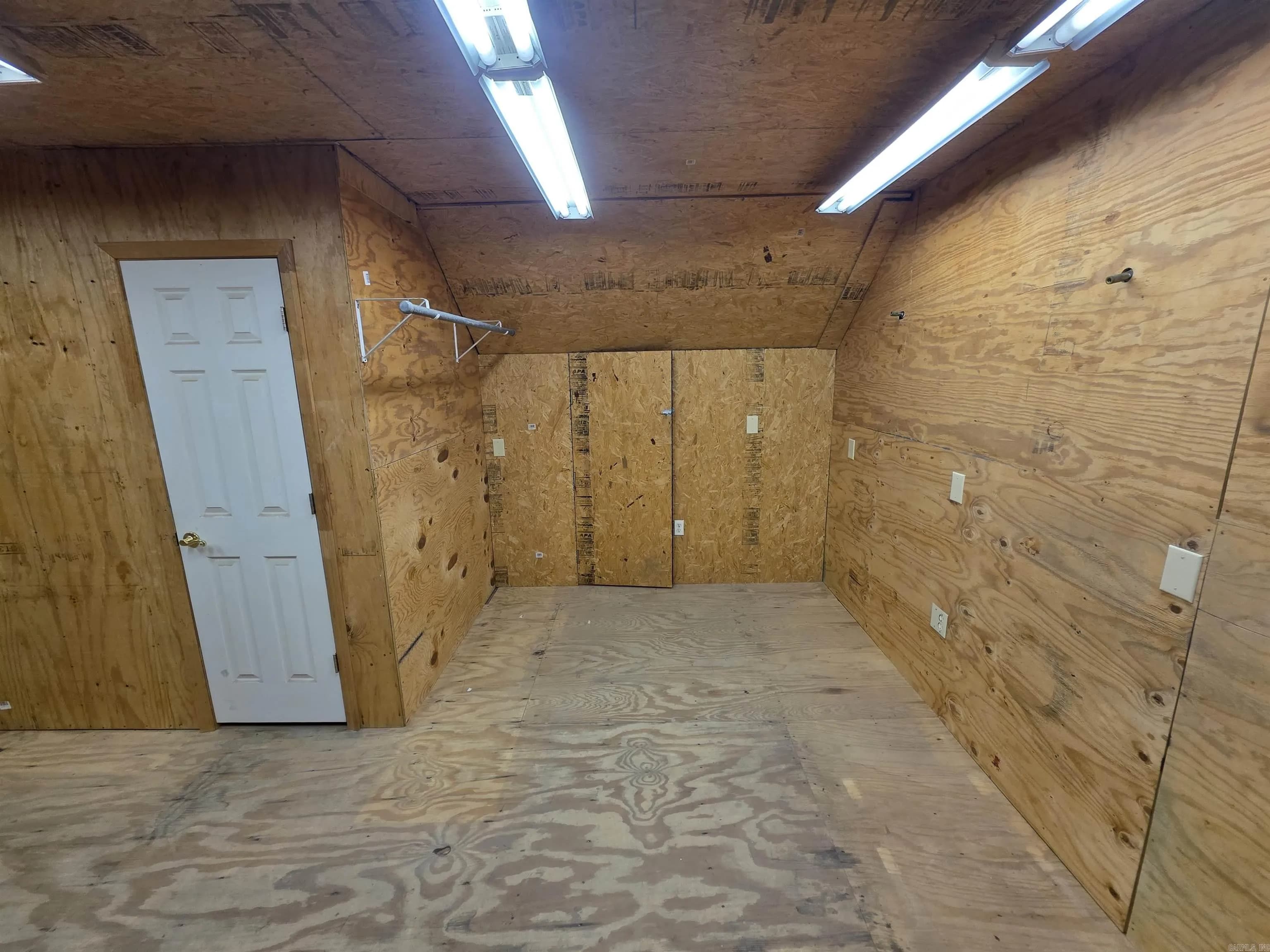 Property at 4405  Peachtree avenue - Image 23