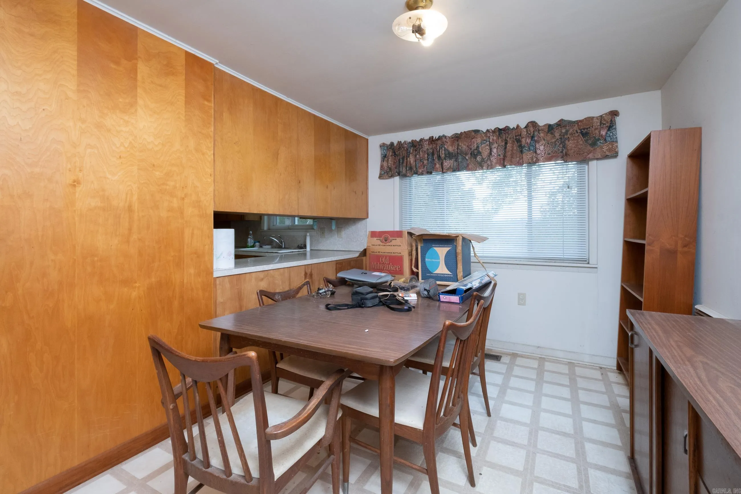 Property at 23201  Barry - Image 17