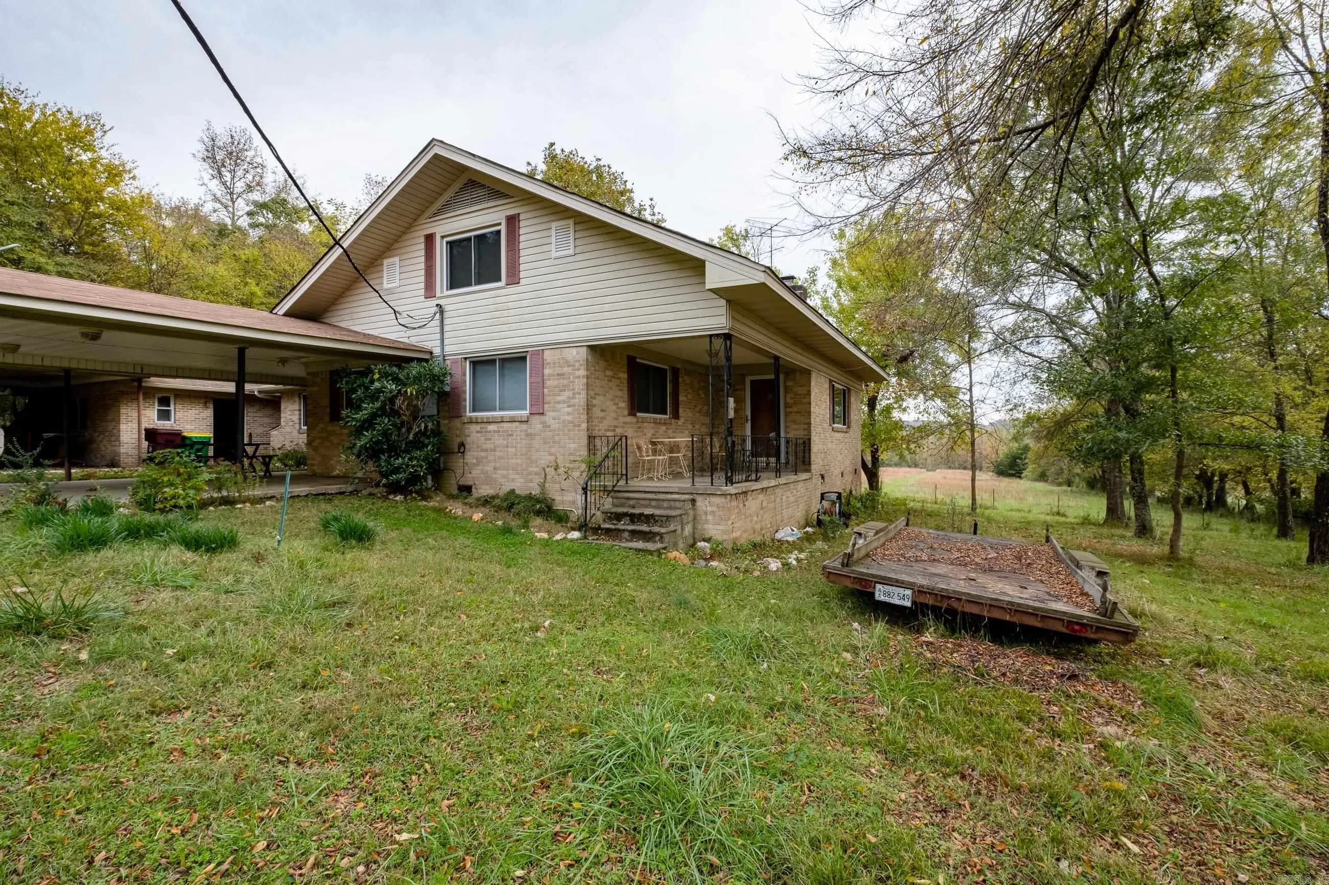 Property at 23201  Barry - Image 11