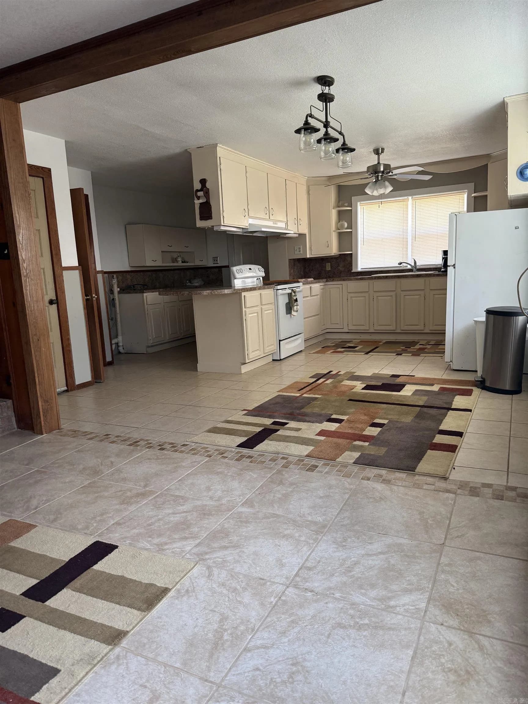 Property at 477  Hemsptead 29 - Image 15