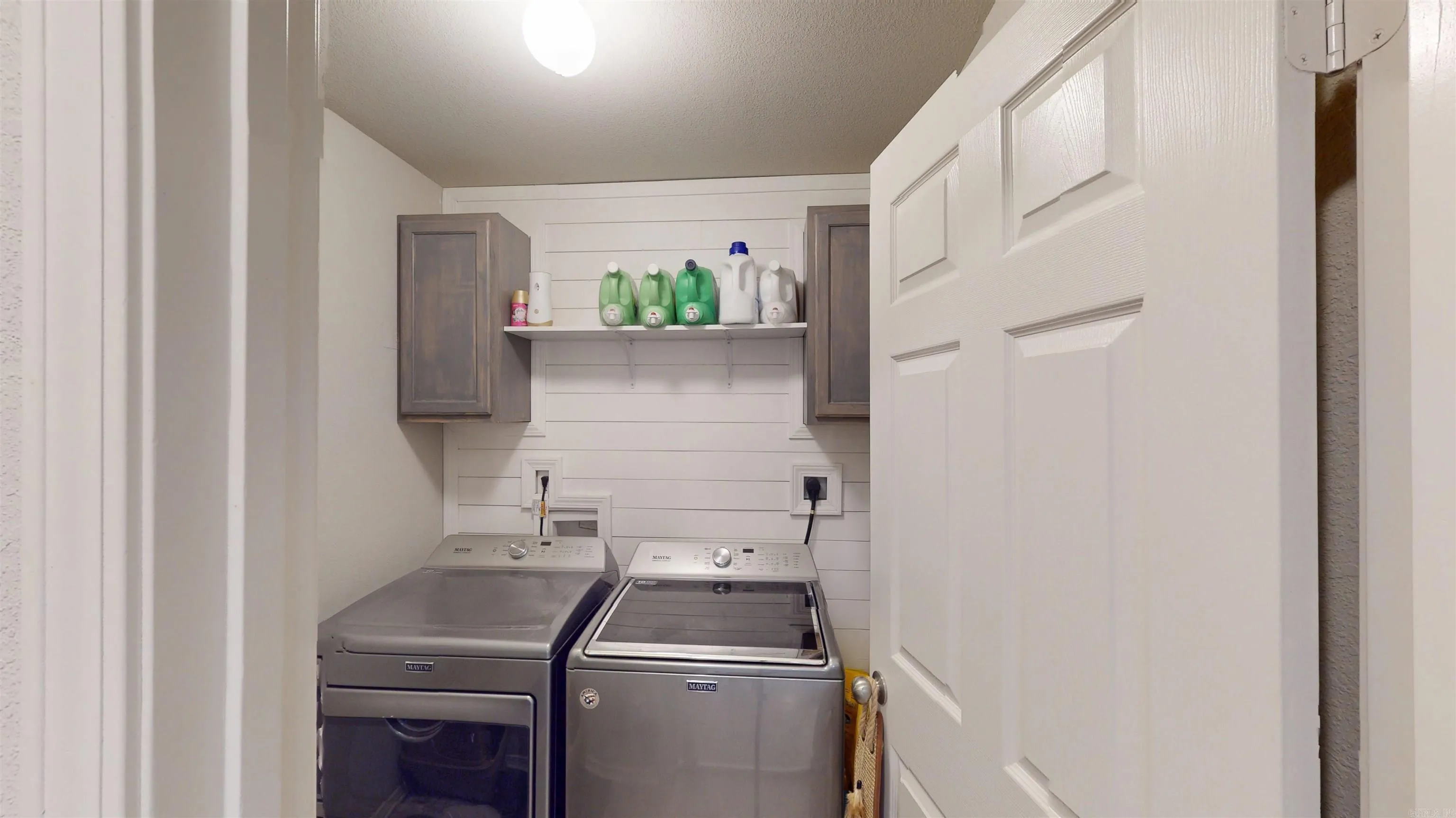Property at 4640  Judes park - Image 13