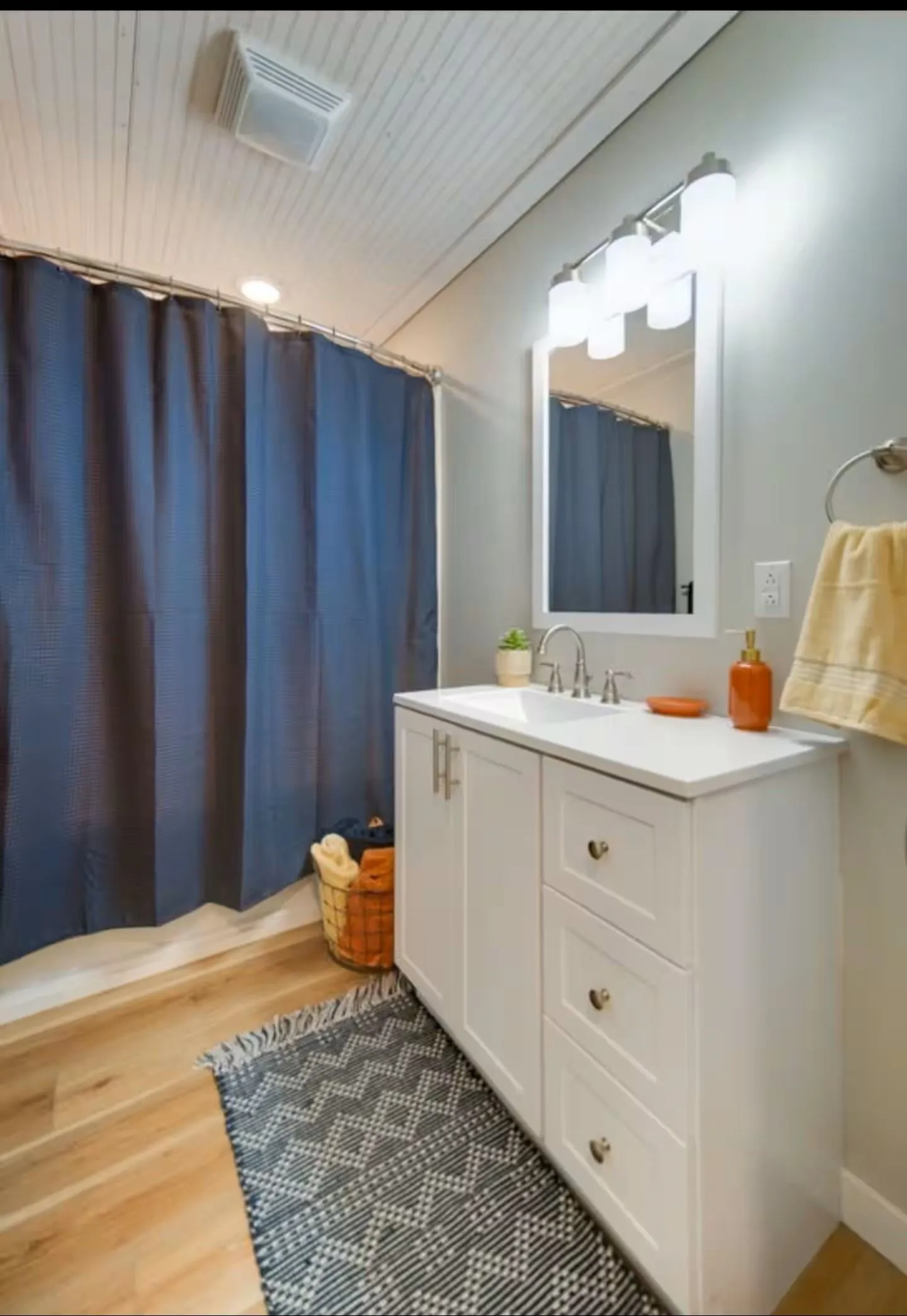Property at 35  Riverbend rd - Image 21