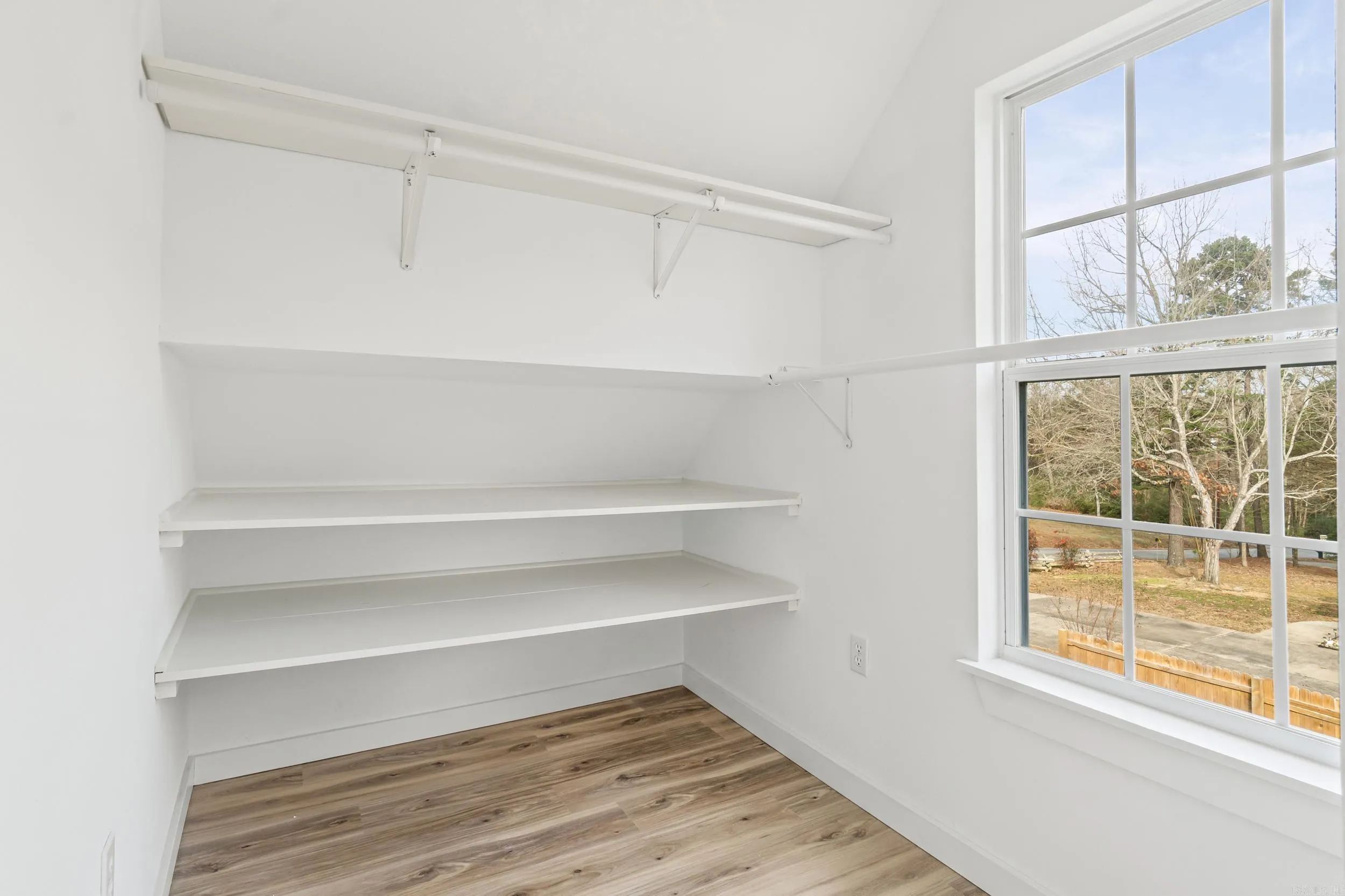 Property at 1105  Weddingford rd. - Image 19