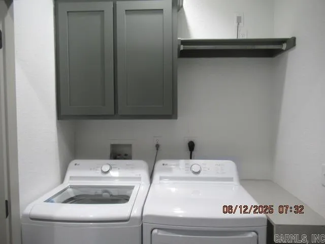 Property at 169  Lynn creek - Image 19