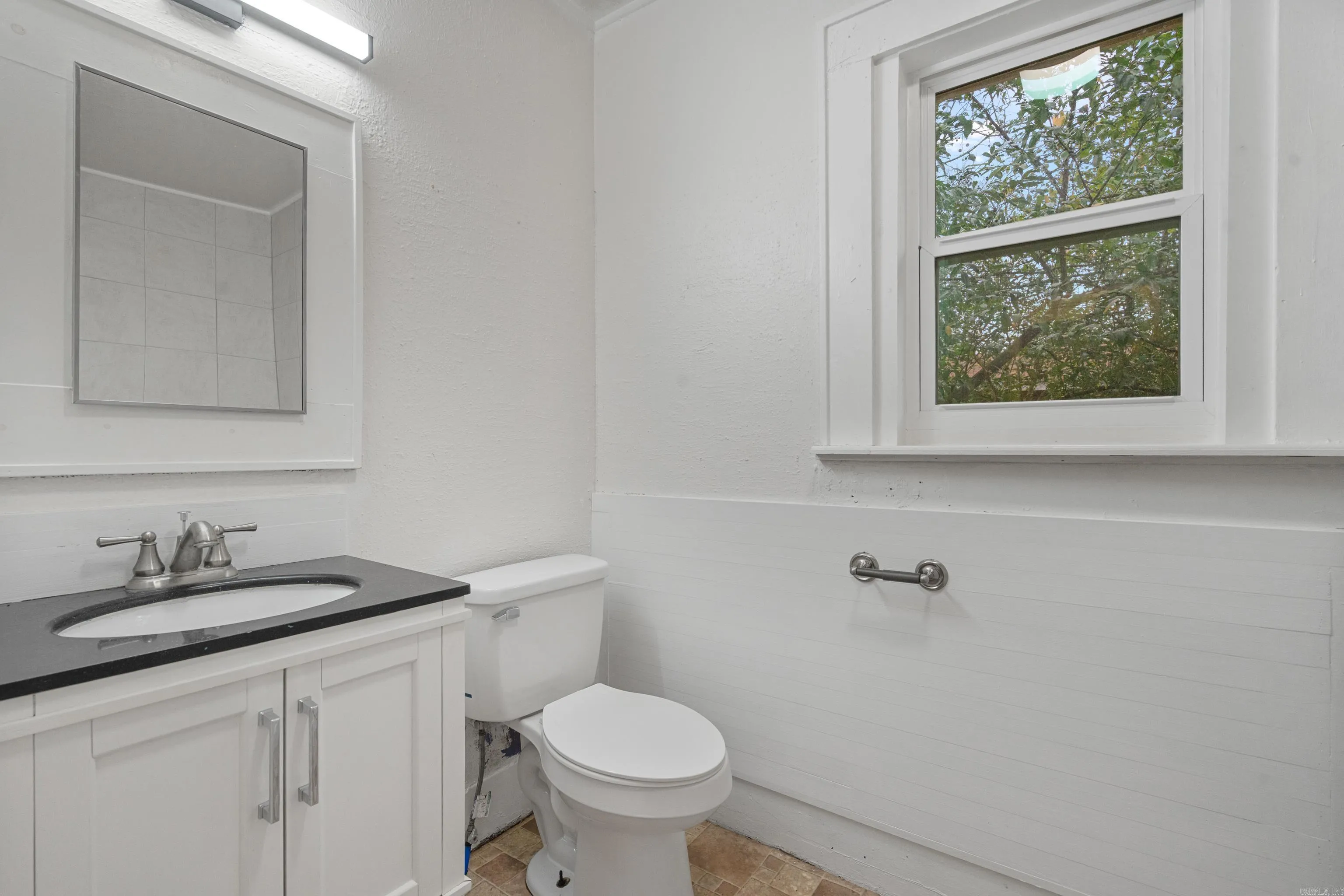 Property at 413  Whittington - Image 16