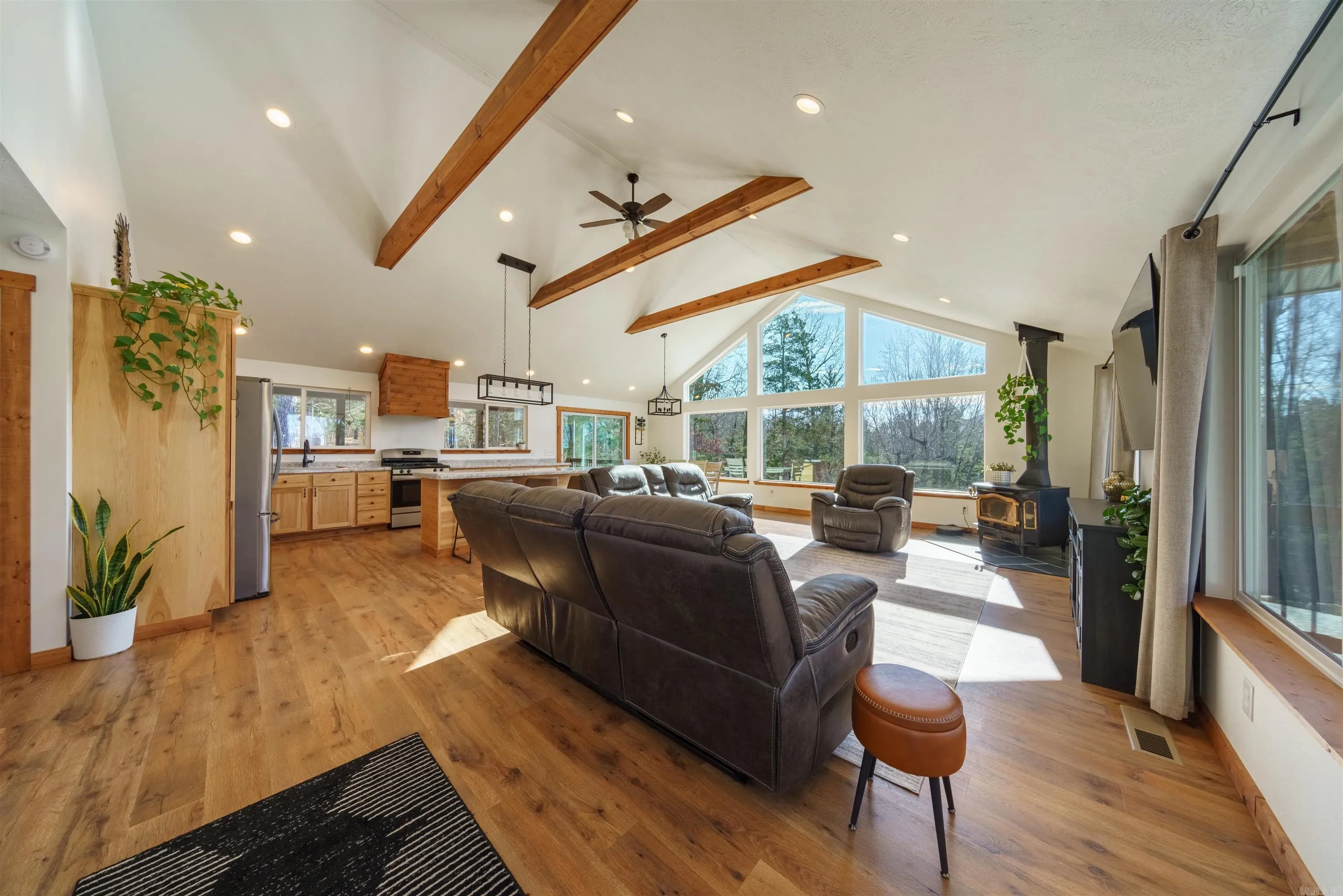 Property at 3980  Ozark rd - Image 11