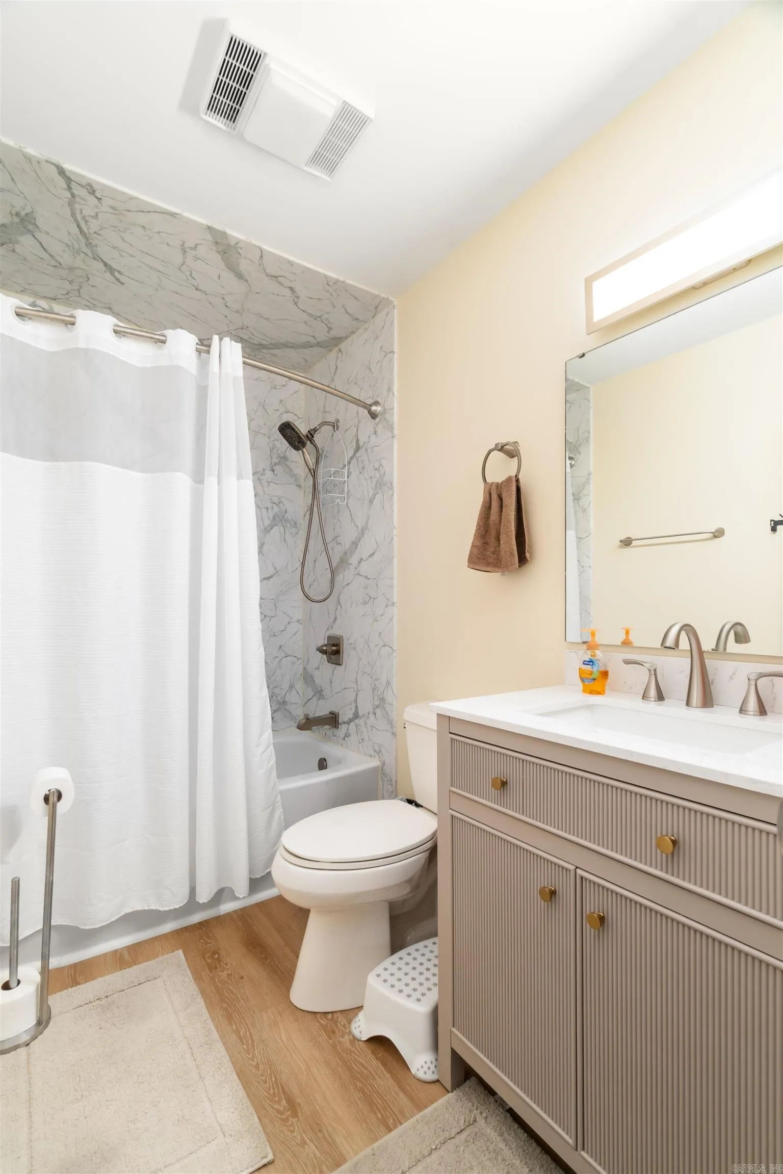 Property at 27  Malaga - Image 20