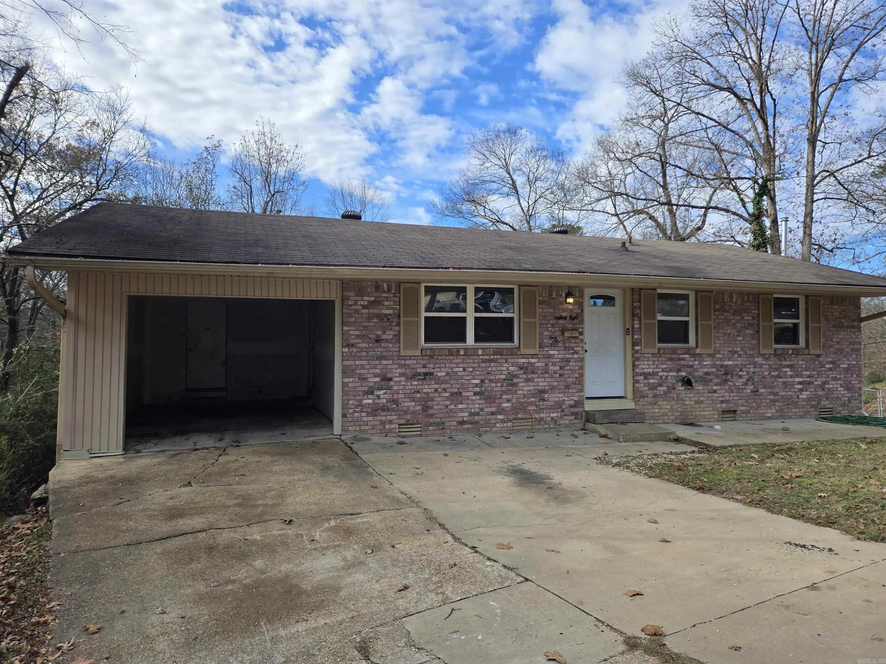 Property at 68 W Windsor - Image 1