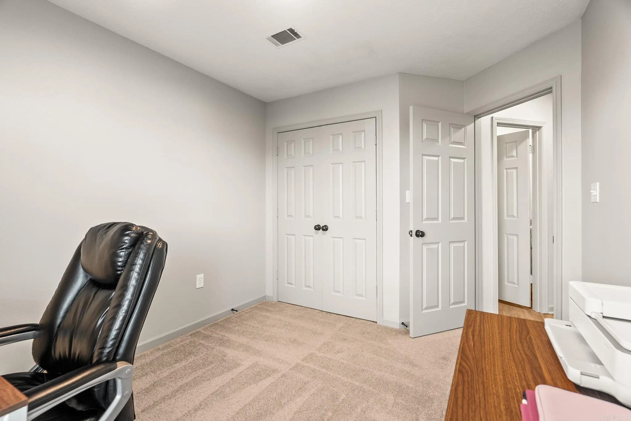 Property at 1510  Silver falls - Image 27