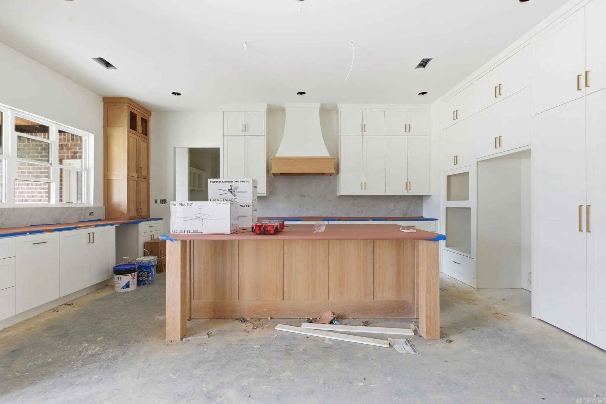 Property at 400  Kale - Image 11