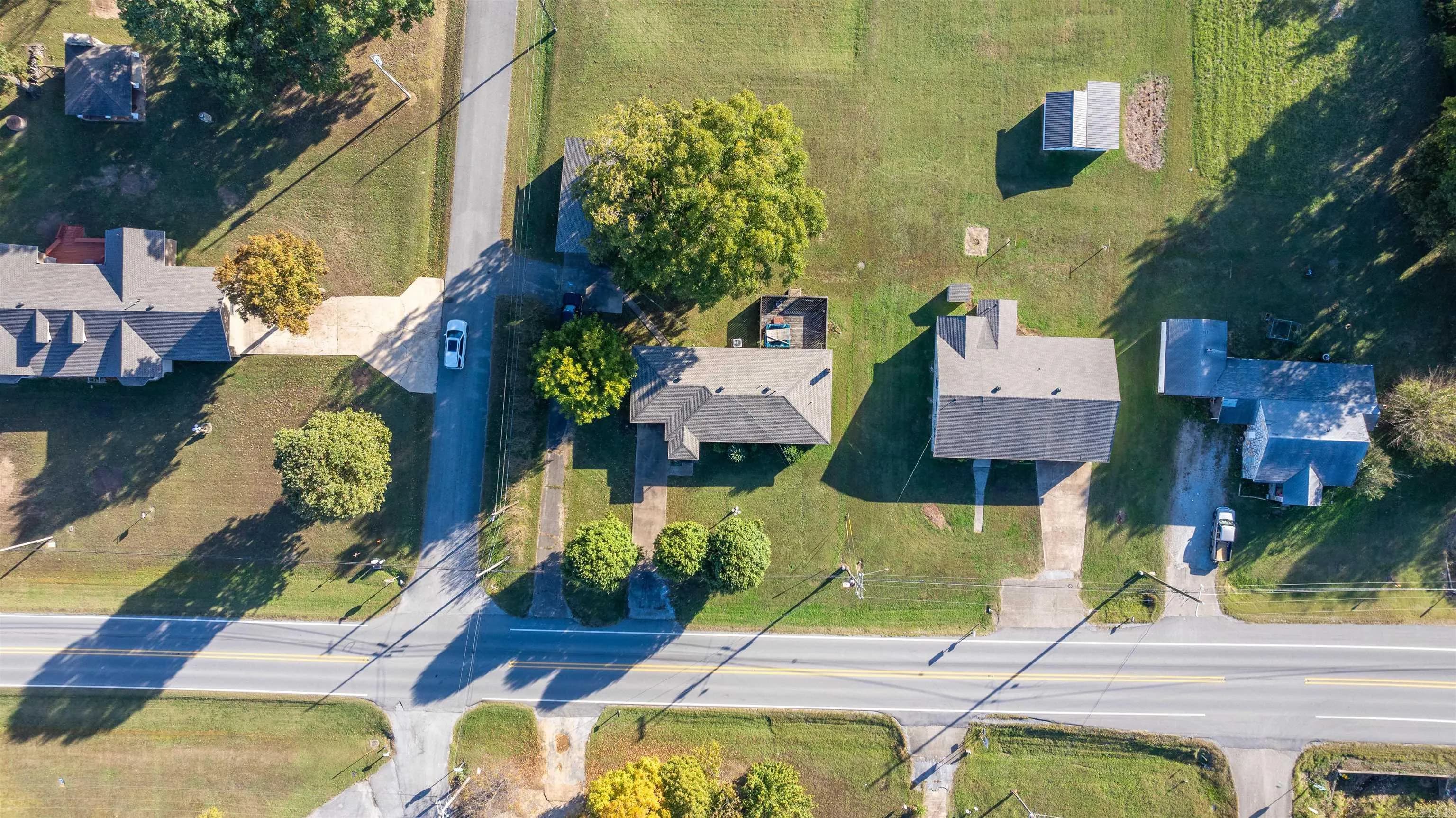 Property at 515 E Center - Image 33