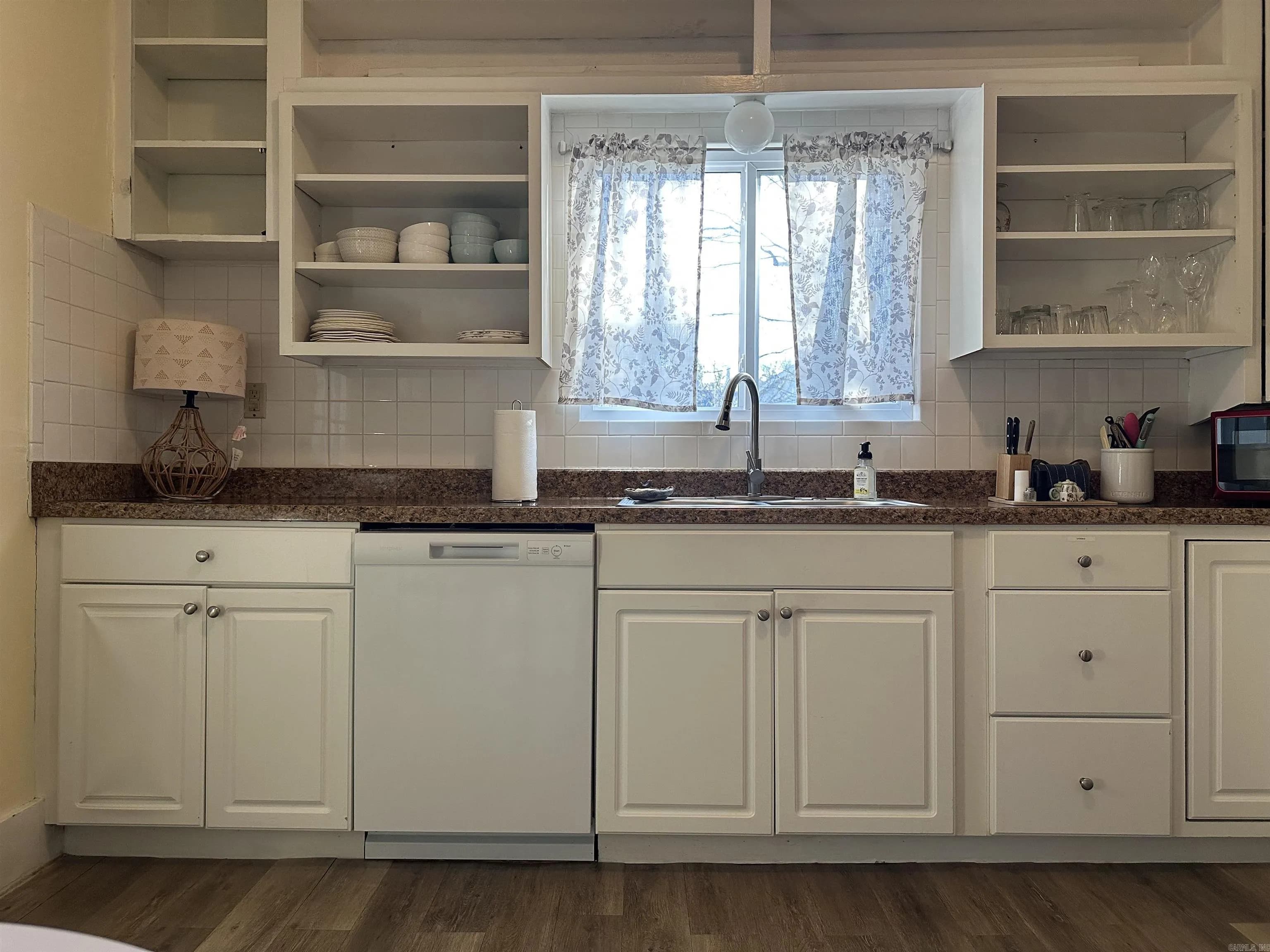 Property at 302  Mountain valley - Image 4