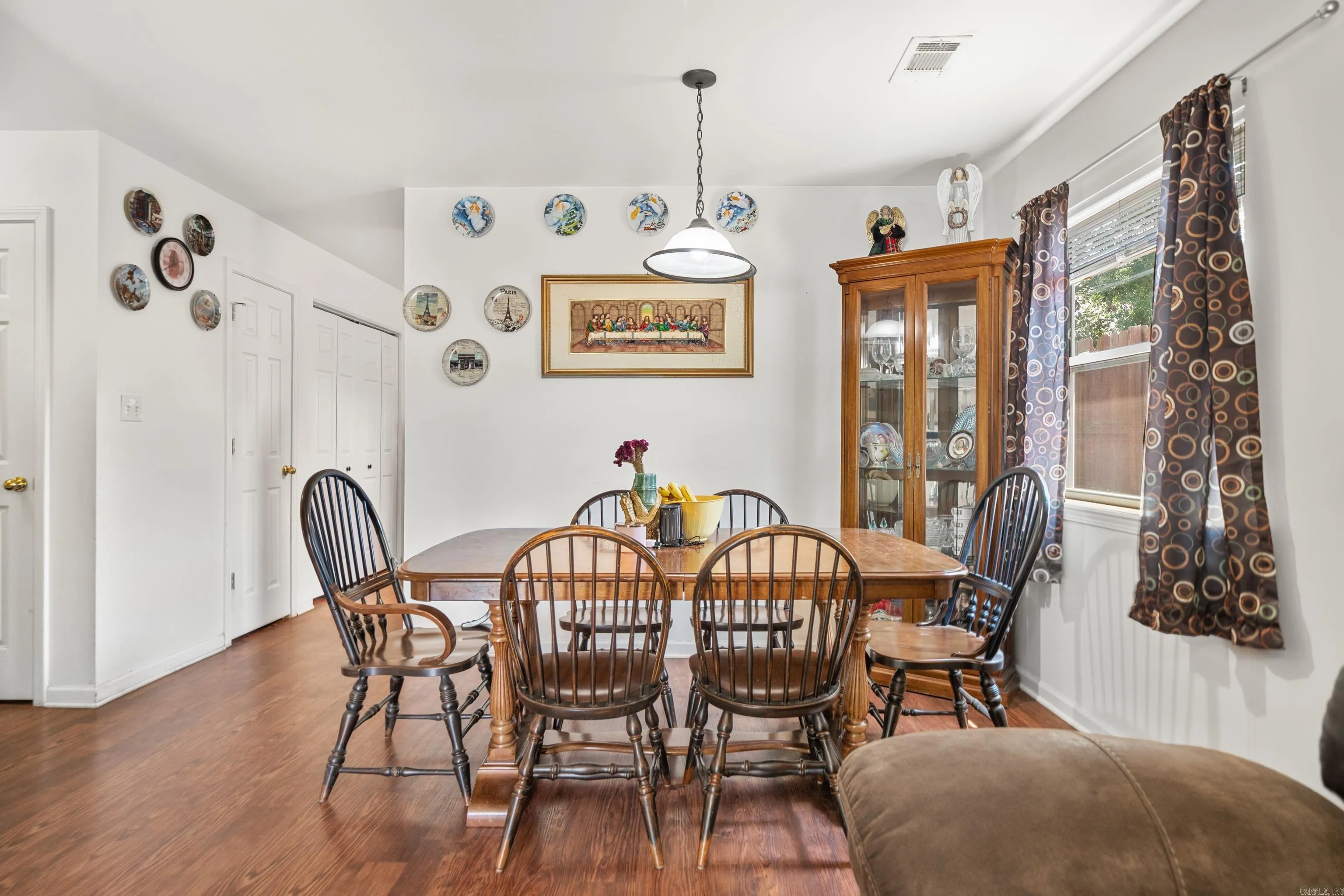 Property at 112  Mellersh - Image 6
