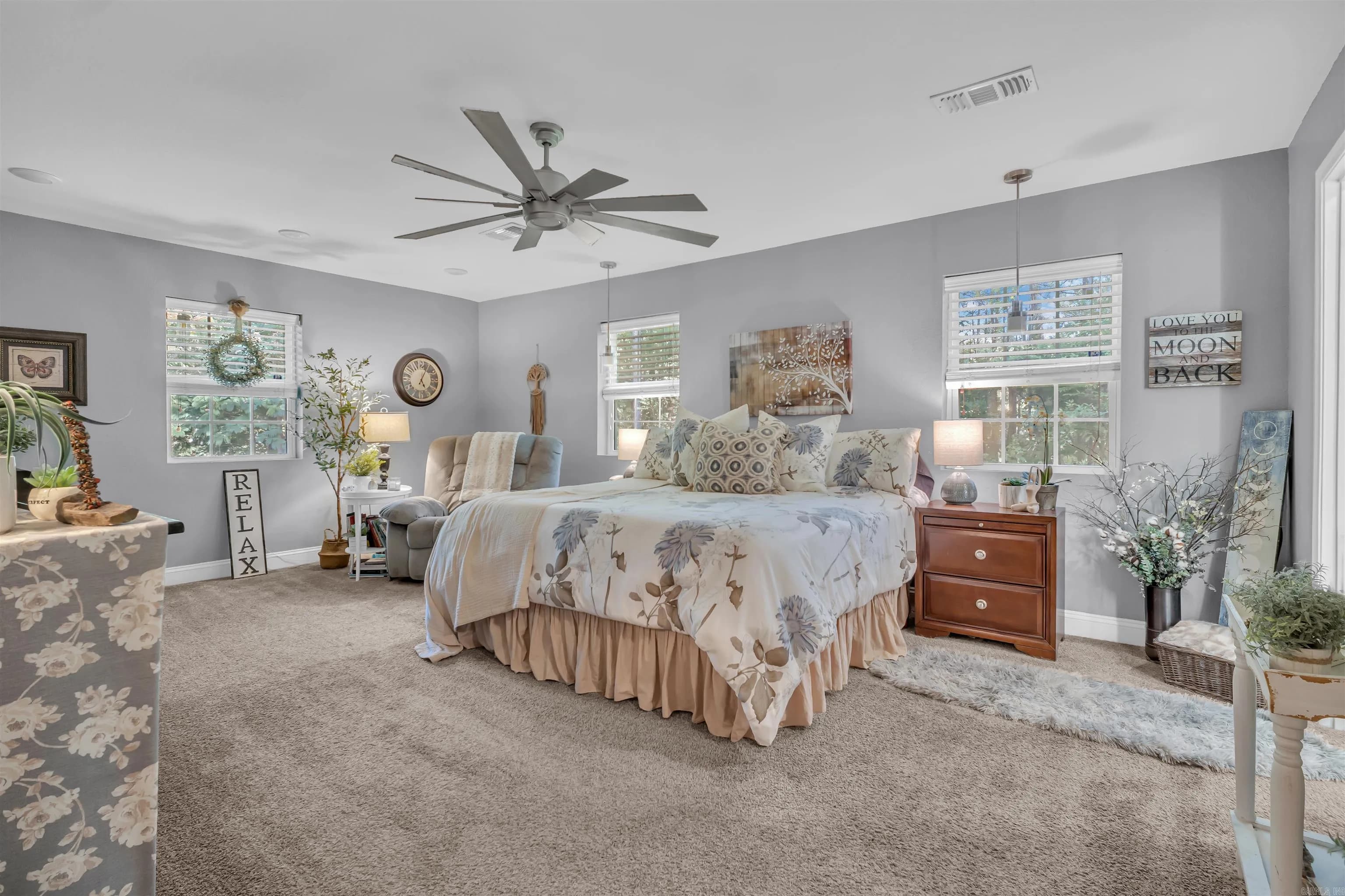 Property at 30  Bonita - Image 13