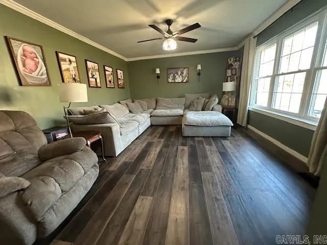 Property at 922  Cara jane drive - Image 11