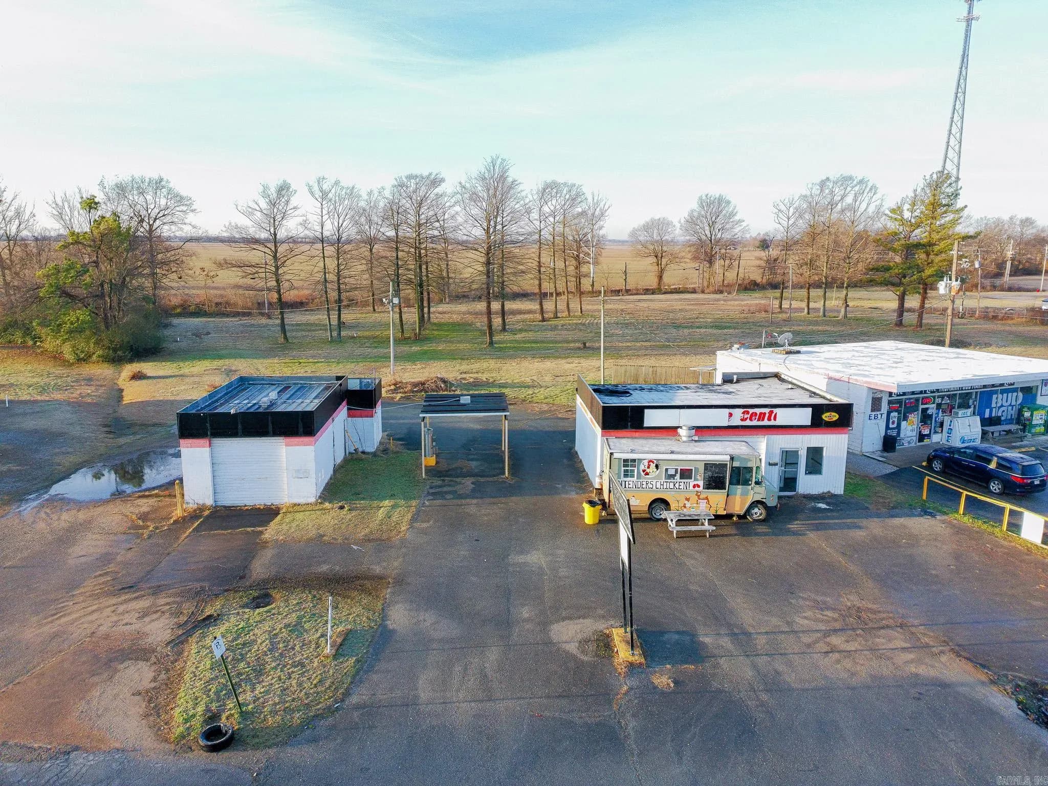Property at 545 S Hwy 463  549 S Hwy 463 - Image 6