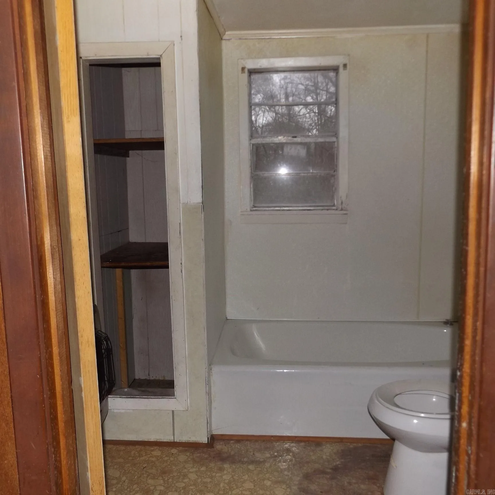 Property at 217  Walter - Image 7