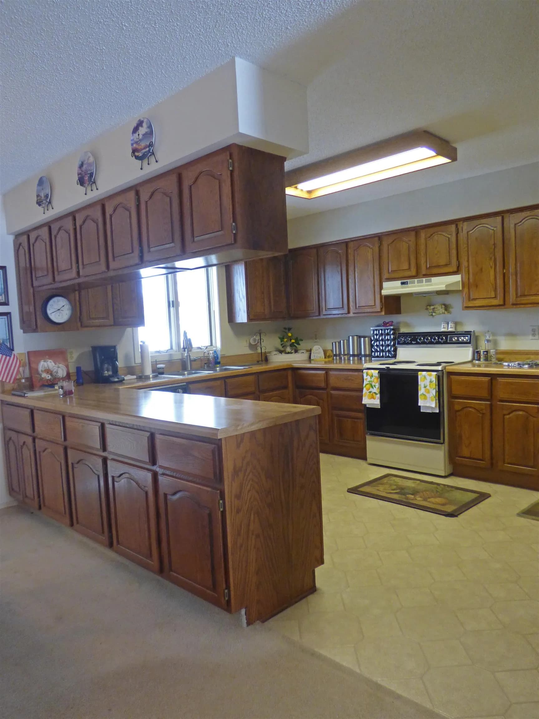 Property at 3  Zuni - Image 9