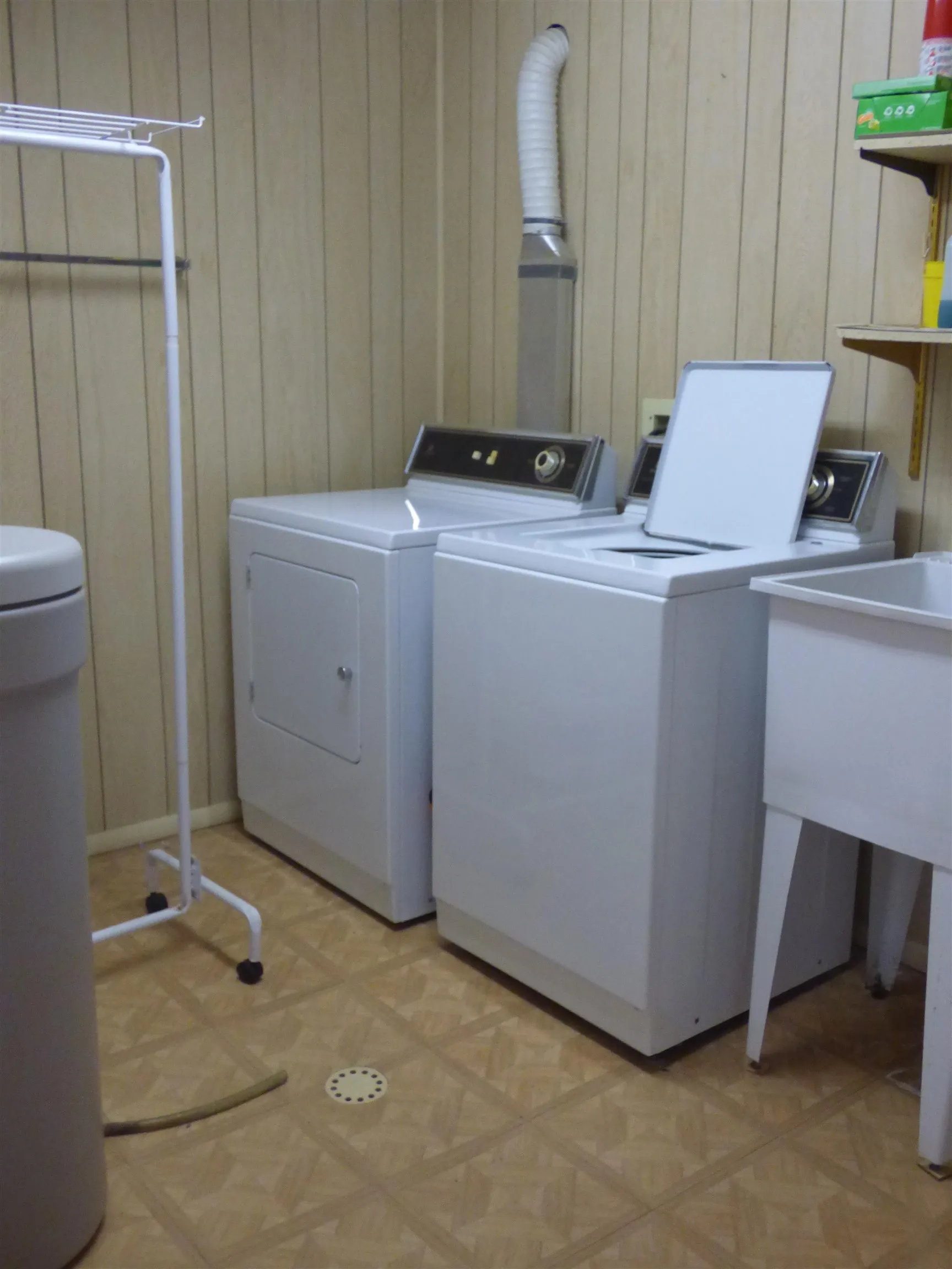 Property at 3  Zuni - Image 39