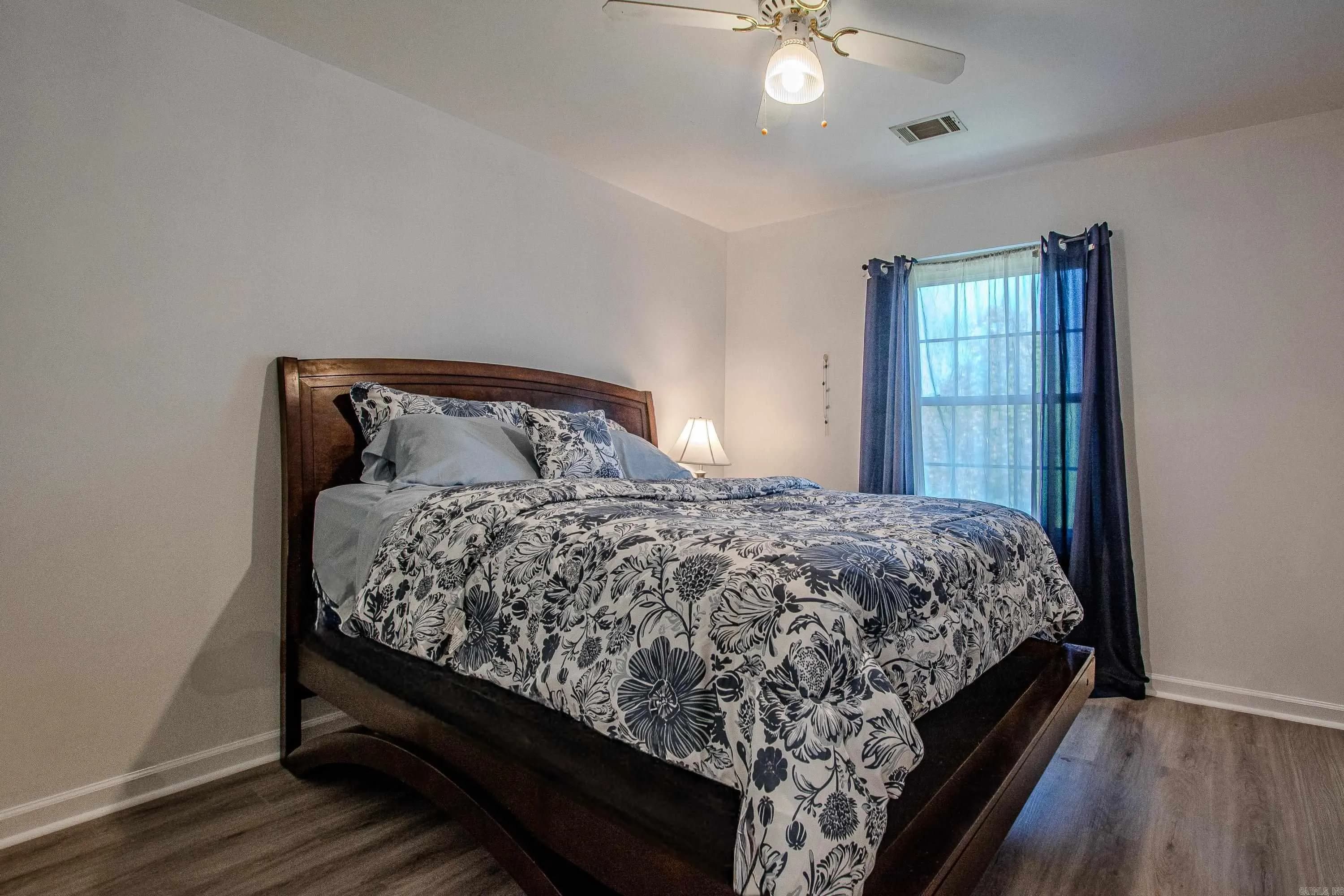 Property at 31  Turquoise - Image 21