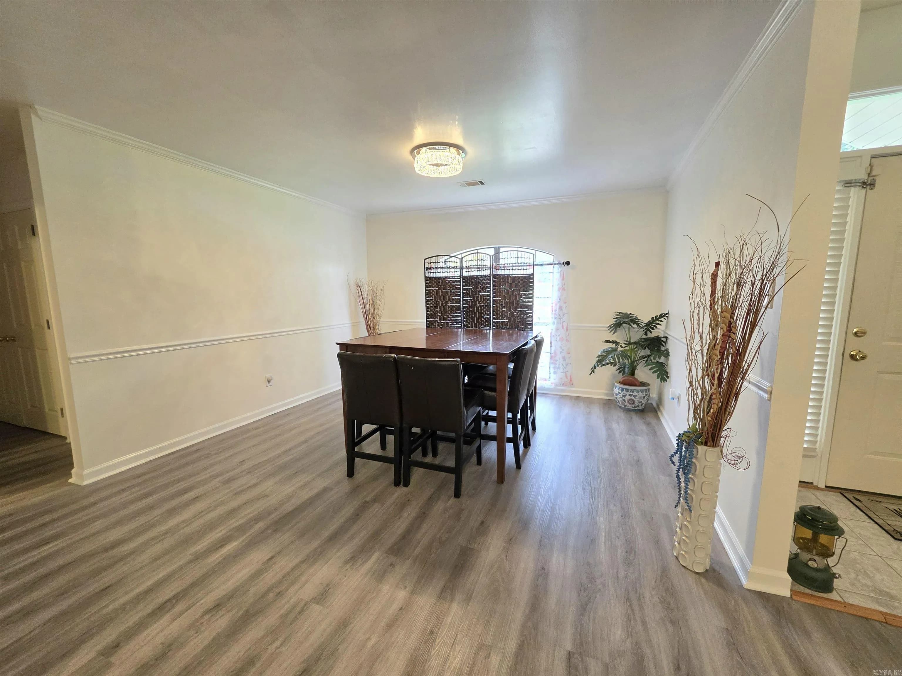 Property at 31  Turquoise - Image 6