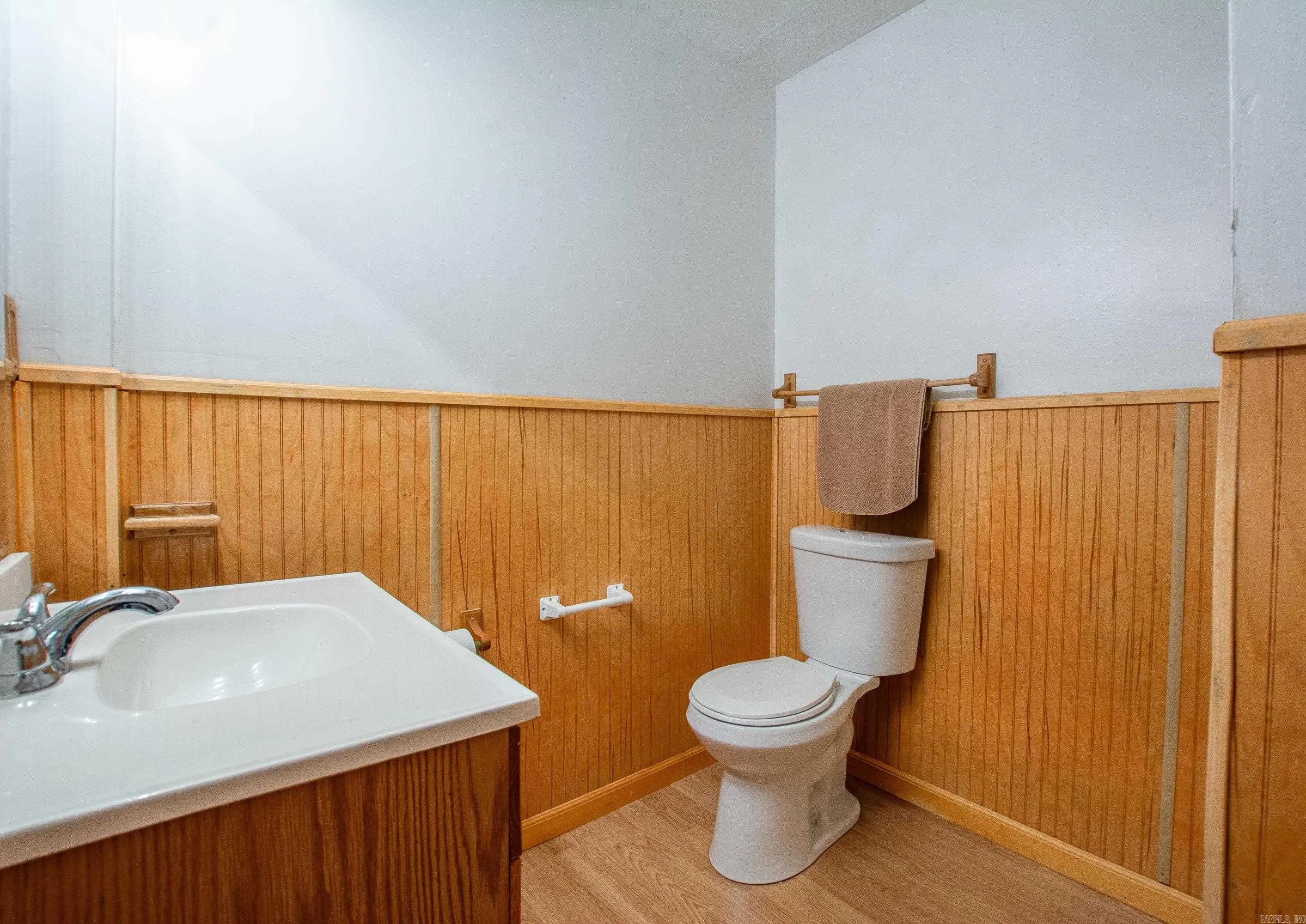 Property at 31  Turquoise - Image 28