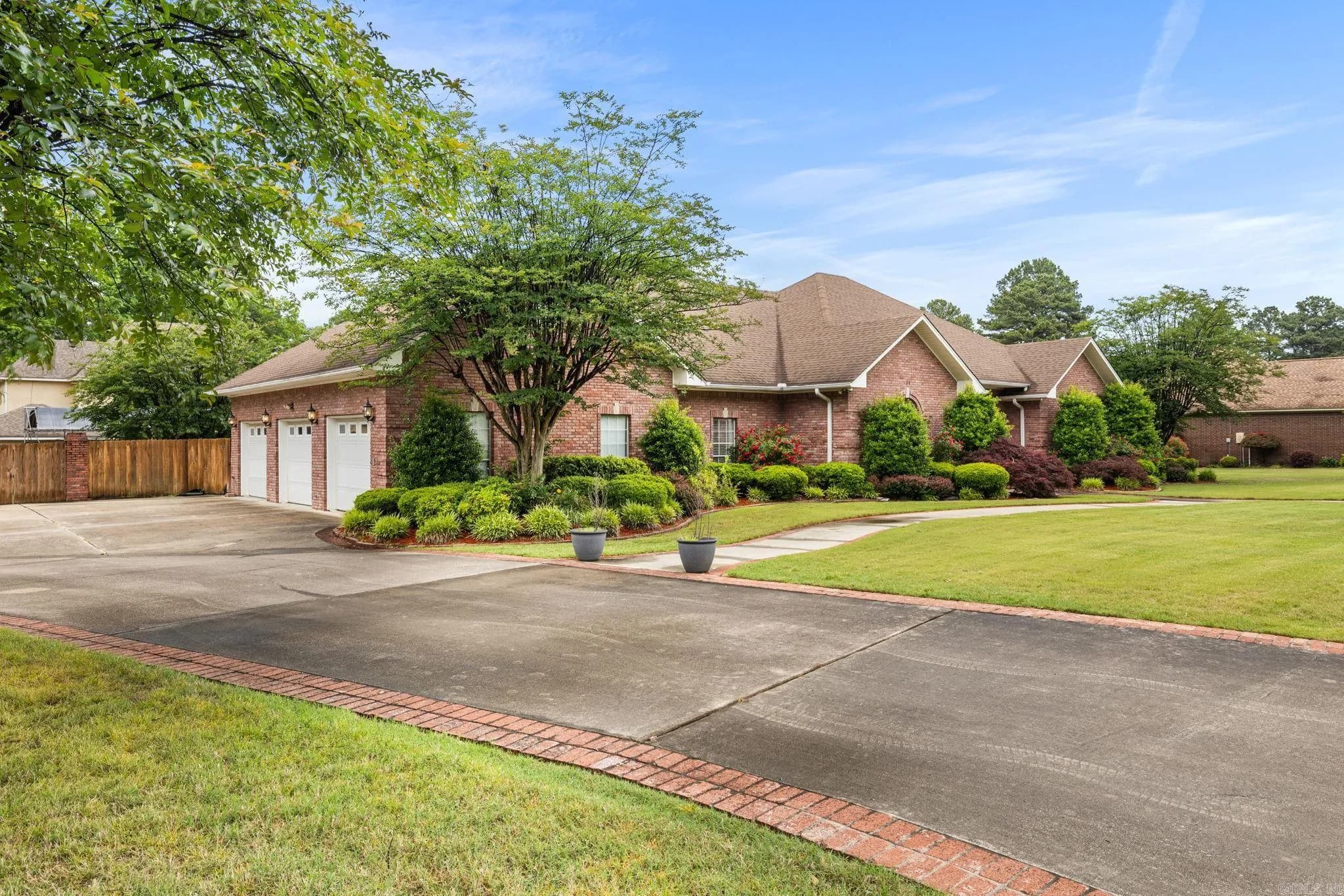 Property at 10  Woodland dr - Image 42